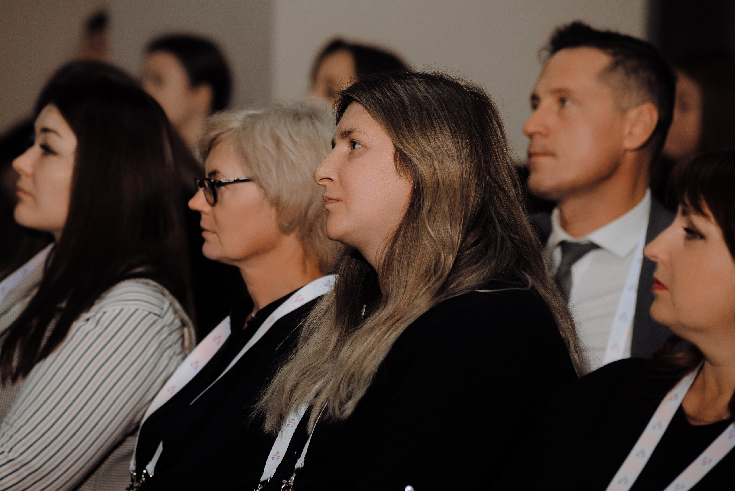 ОБЛАСТНАЯ КОНФЕРЕНЦИЯ «РАЗВИТИЕ ТУРИЗМА В ЧЕЛЯБИНСКОЙ ОБЛАСТИ». Репортажный фотограф Зуев Роман г. Челябинск