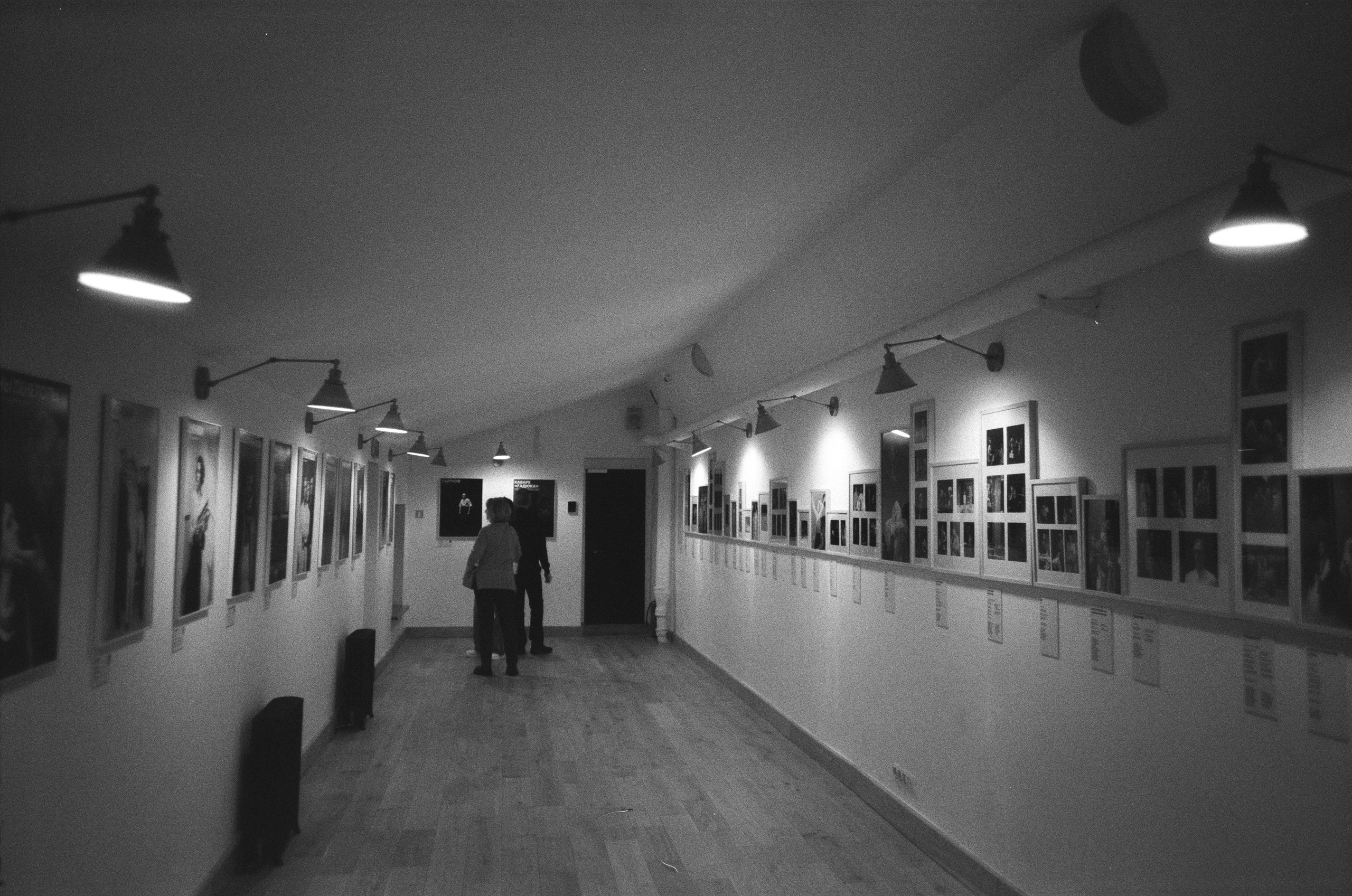 Cosina CX-1 / Fomapan 400 Action / Концерт Розенбаума, Музей Архитектуры