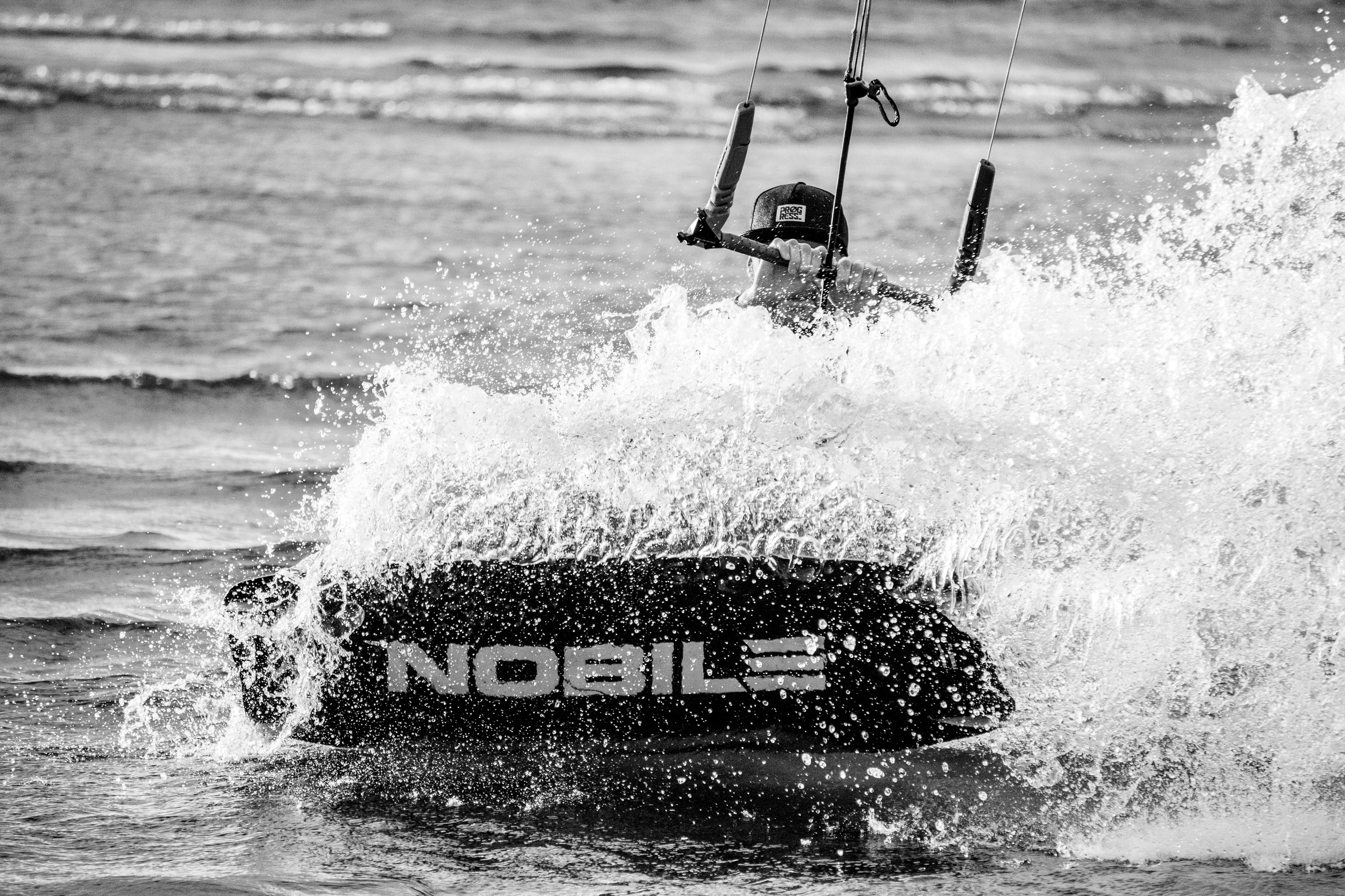 Alexander's kitesurfing in St. Petersburg. Дария Галямова — фотограф: открытый, творческий, коммерческий