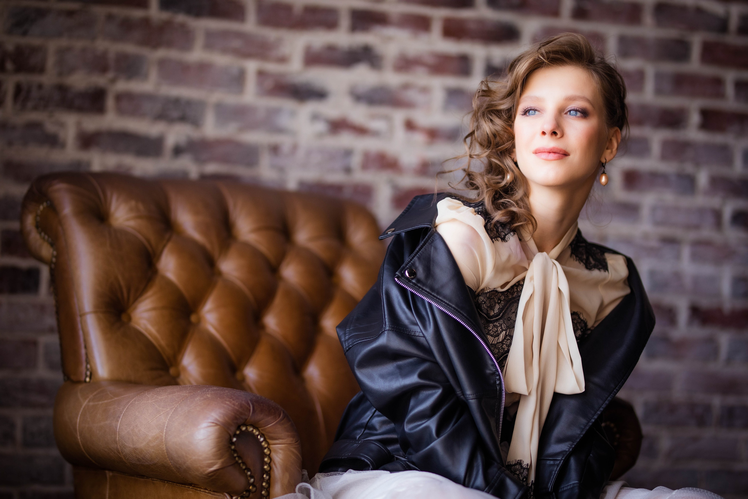 Женское. ЧБ Фотограф Ольга Лесли