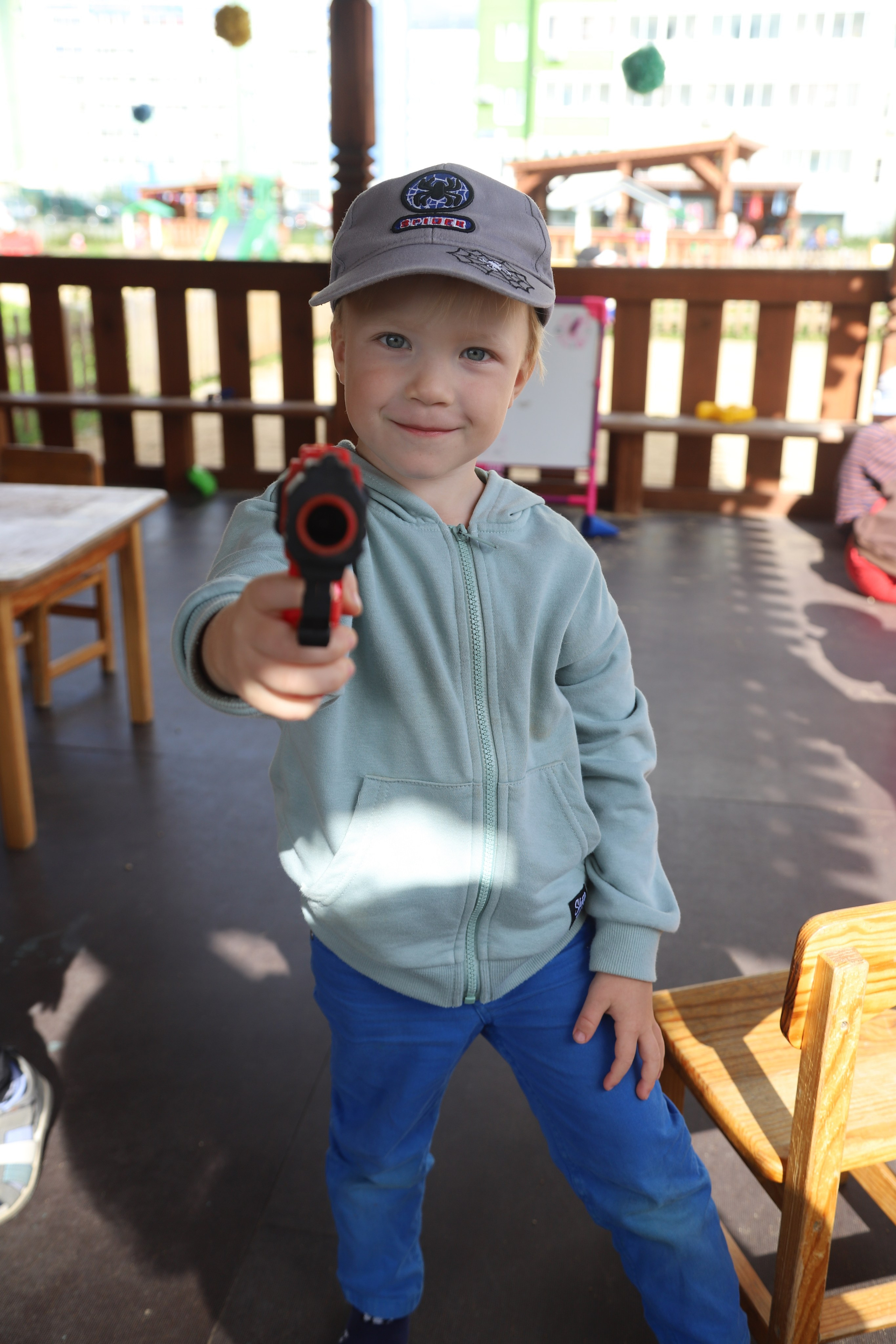 Фотосессия на улице Садик Группа Звездочки. Детский фотограф Чайкина Татьяна