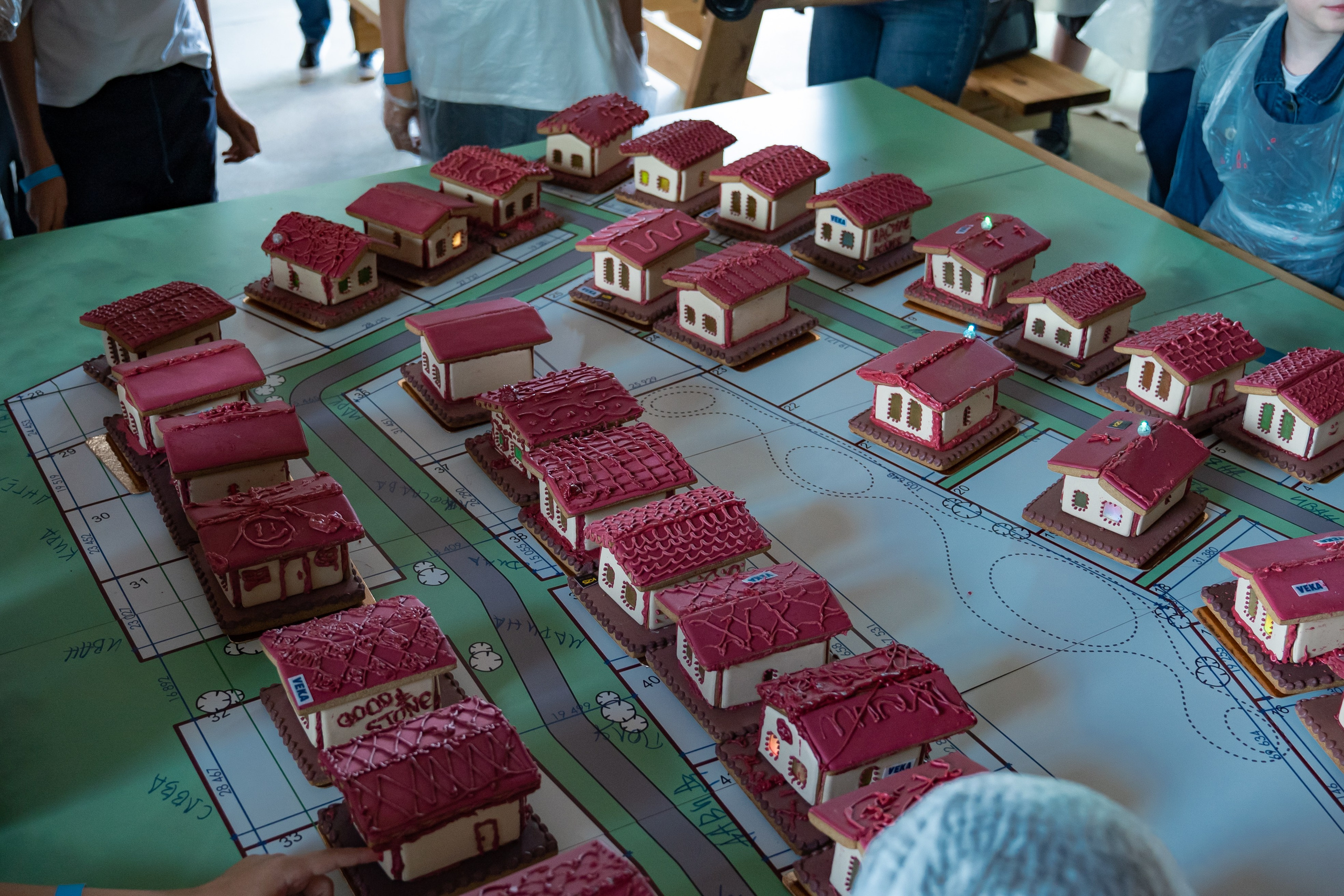 Выставка коттеджных домов Open Village. Фото / Видеосъемка в Москве