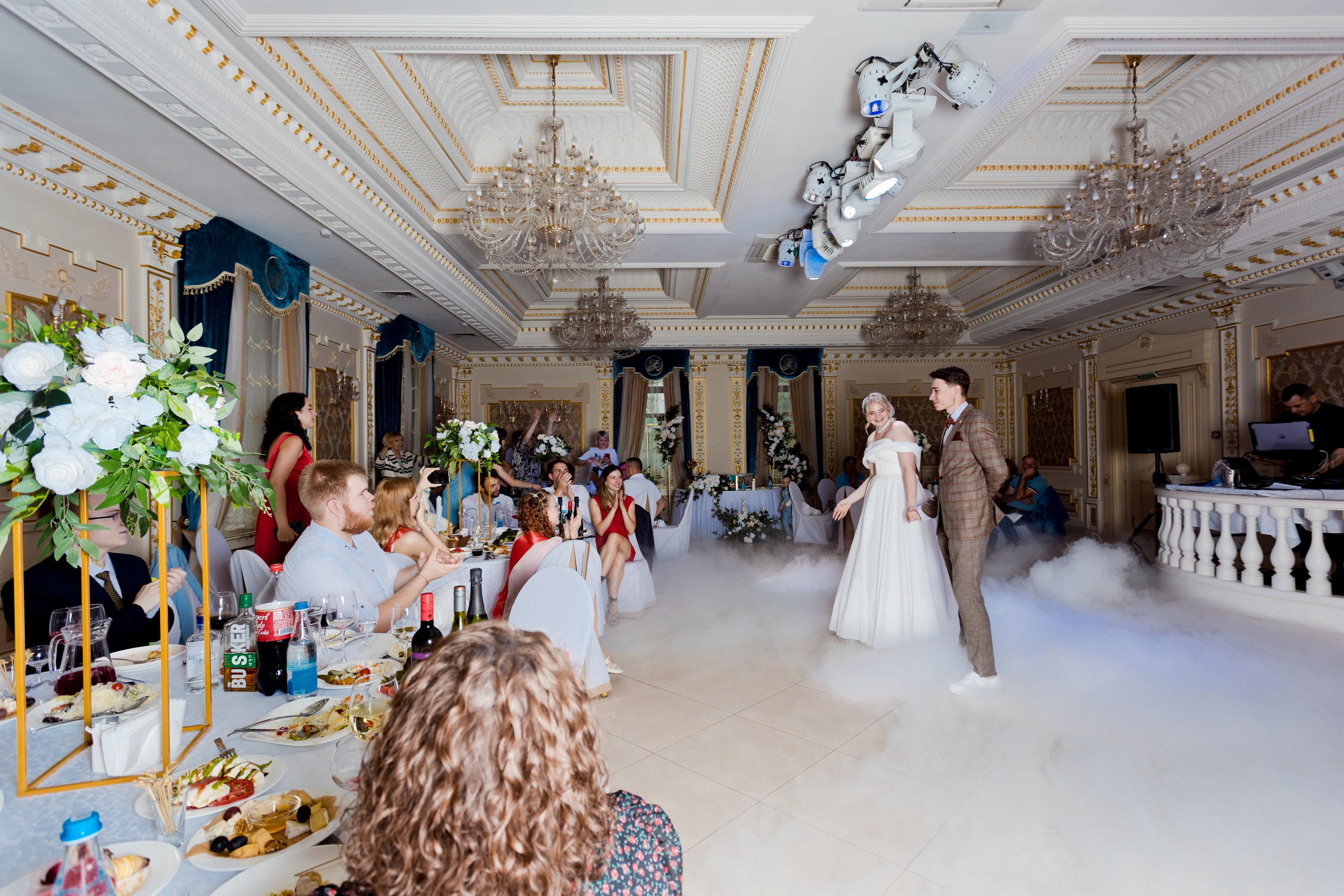 Ресторан. Photomantis