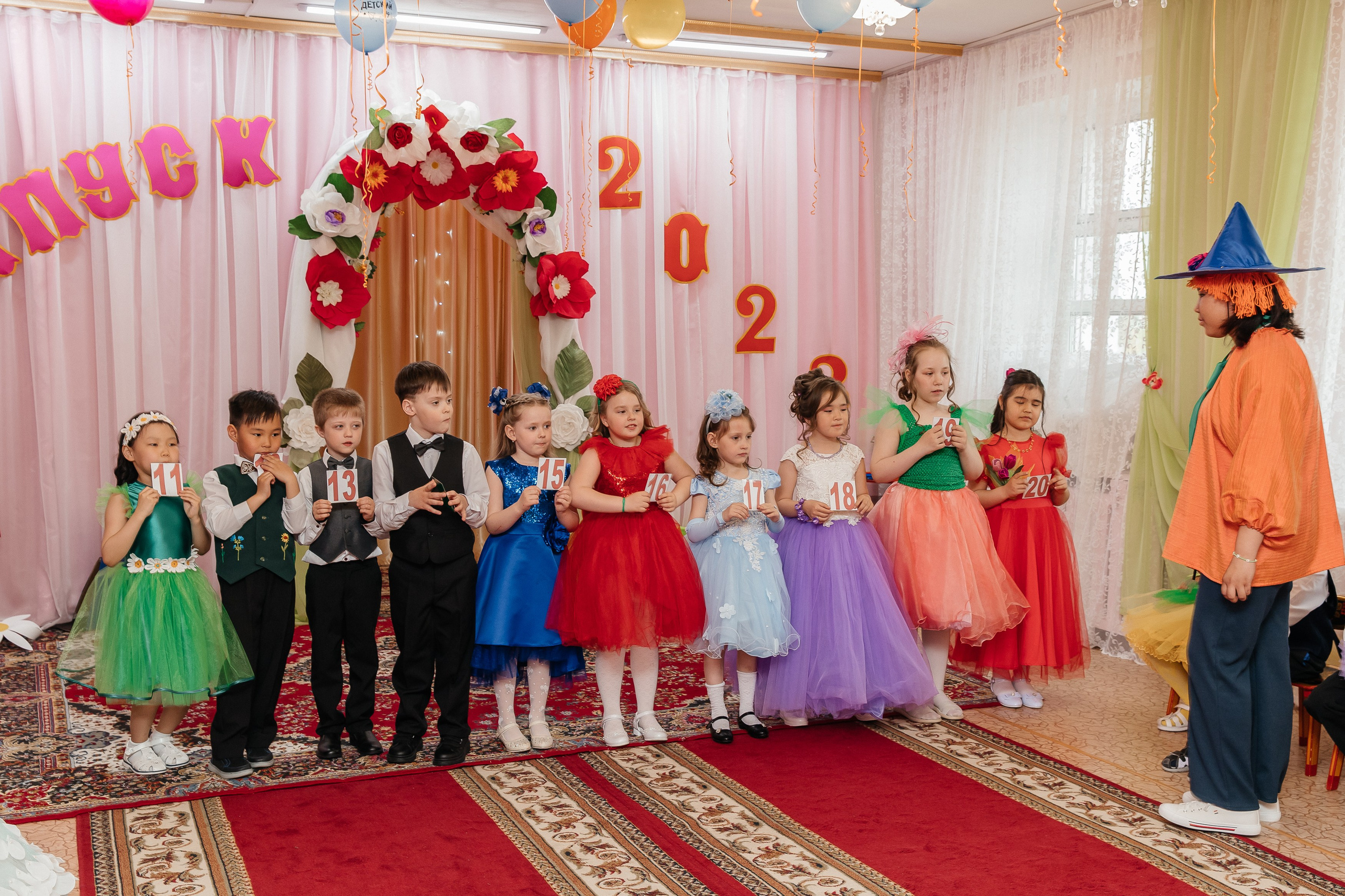 Выпускной Солнышко 2023. Воронистая Анастасия. Фотограф Якутия, Томпонский район