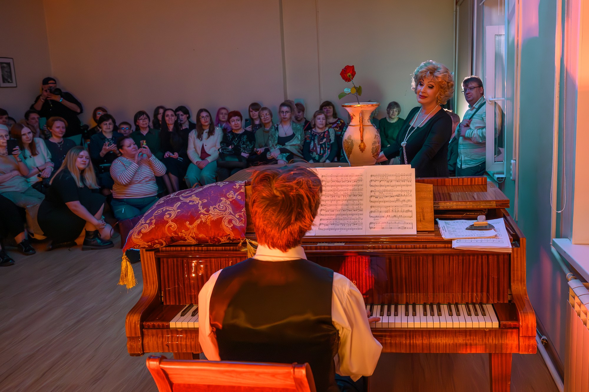 Репортажная съемка мероприятия «Ночь театров» в Московском театре оперетты. 2025. Фотограф Анна Мельникова | Москва