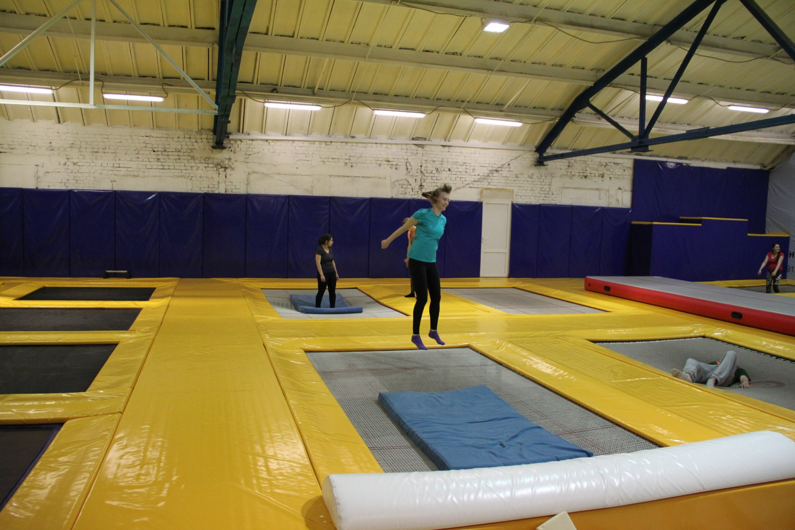 Батуты | 26.03.2017. Галерея Фантим