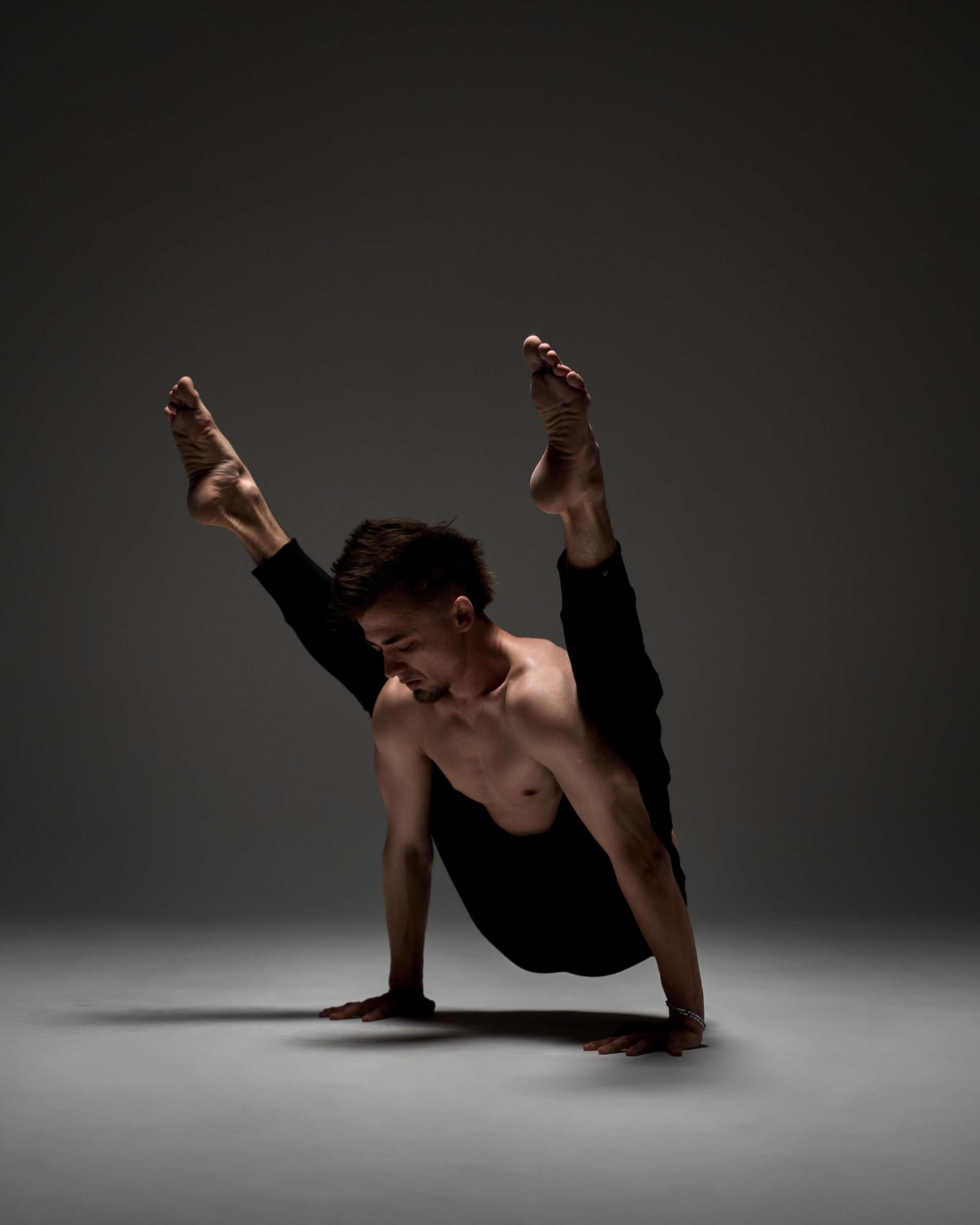 Фотографии йоги: эстетика и гармония. Фотограф Москва Денис Косых — портреты, йога, творческие съёмки