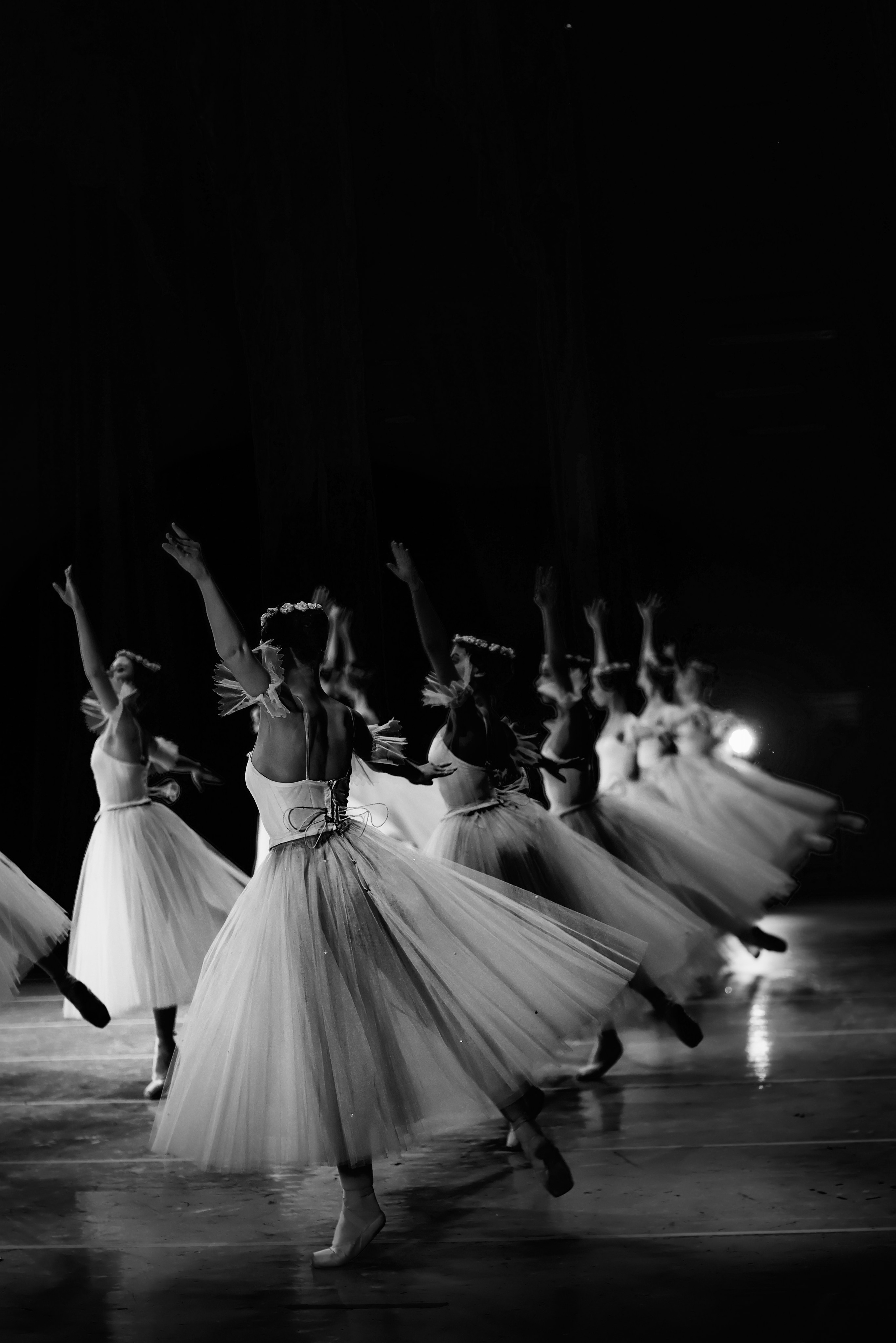 Закулисье балета «Жизель», Театр классического балета Н. Касаткиной и В. Василёва. Наталья Алексеенко. Фотохудожник в Москве. Репортаж, портрет, стрит