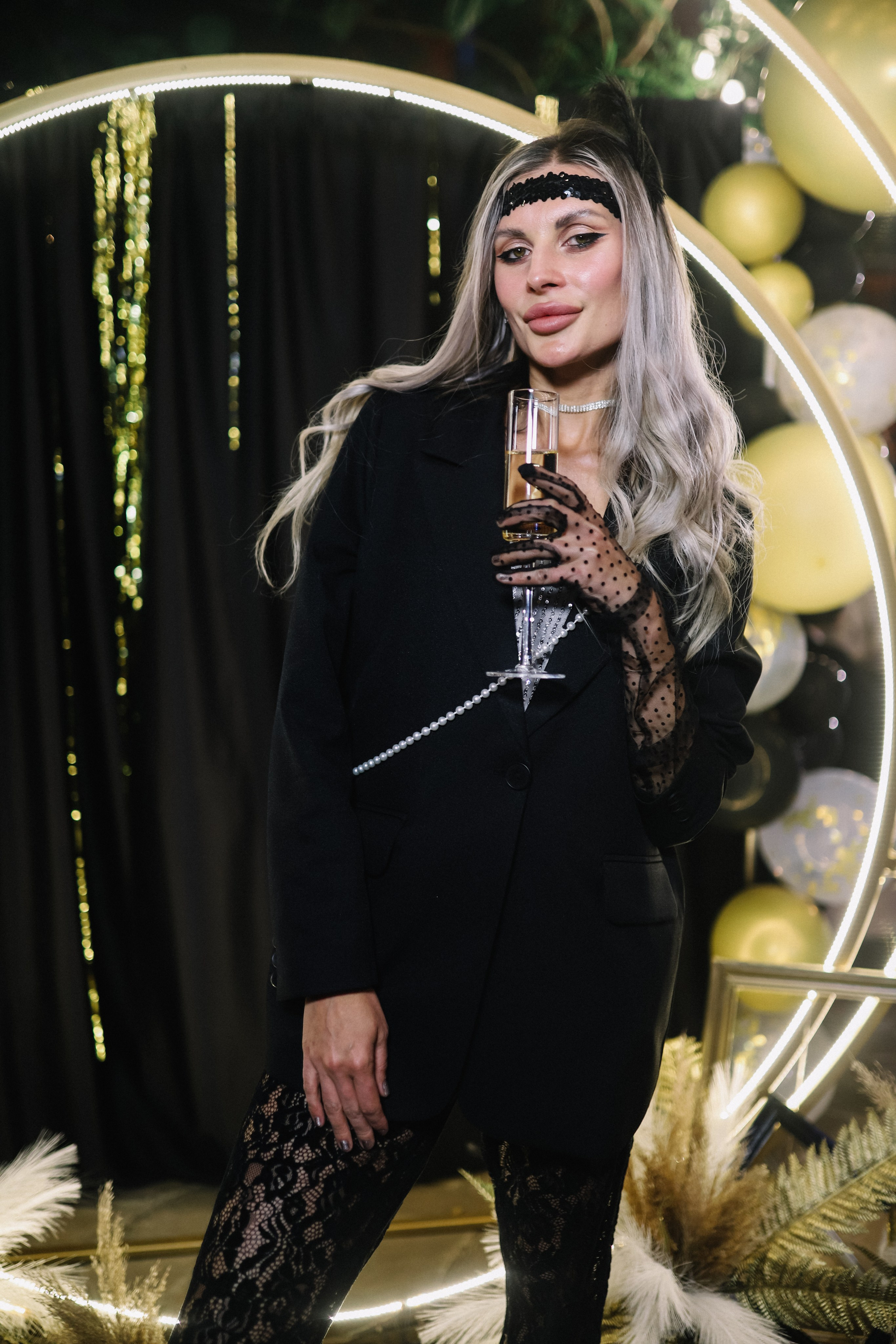 25.Диана и гости