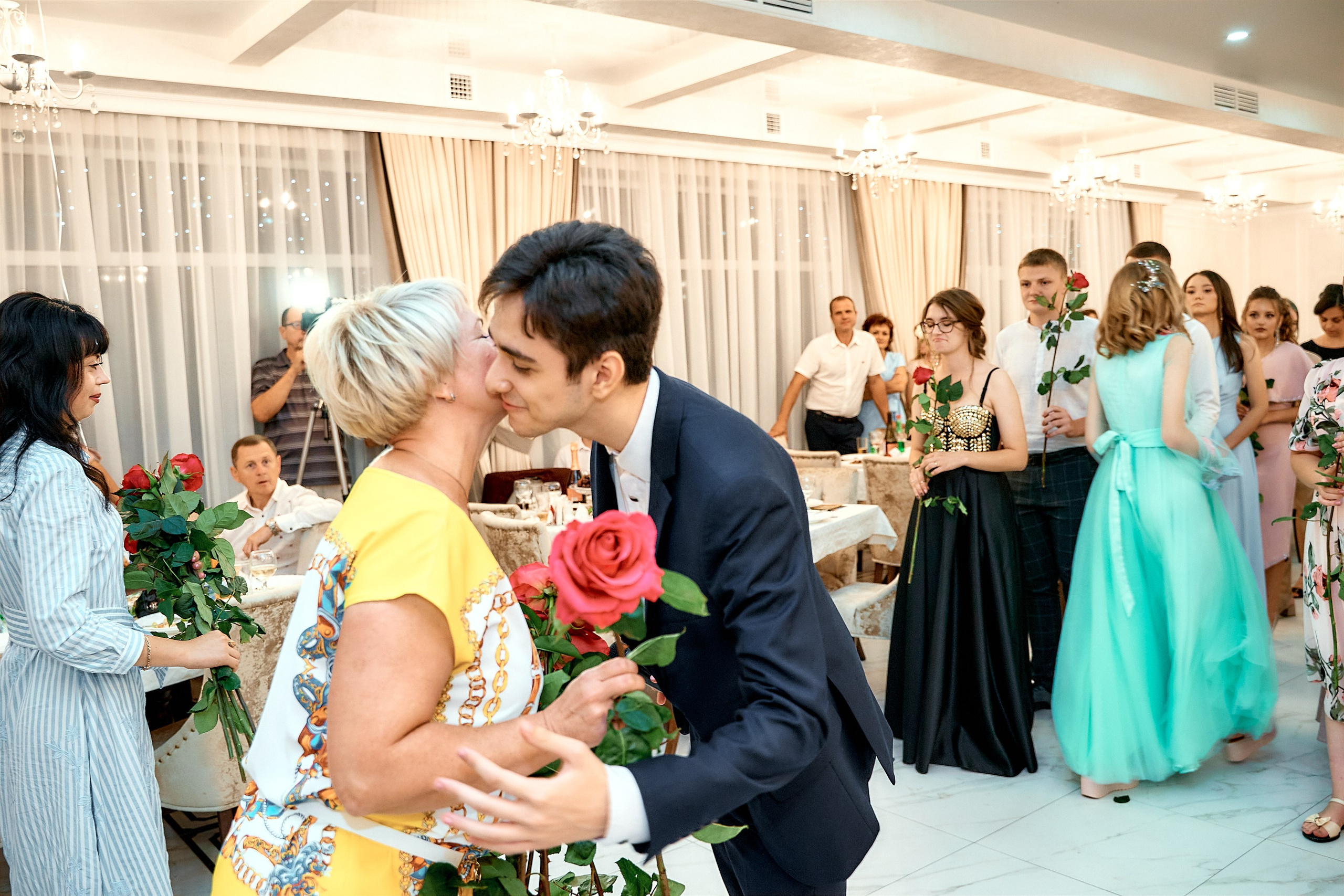 Фотосессия Выпускной. Последний звонок. Краснодар. Крым. Петр Ступень. Свадебное, семейное фото и видео. Москва. Краснодар