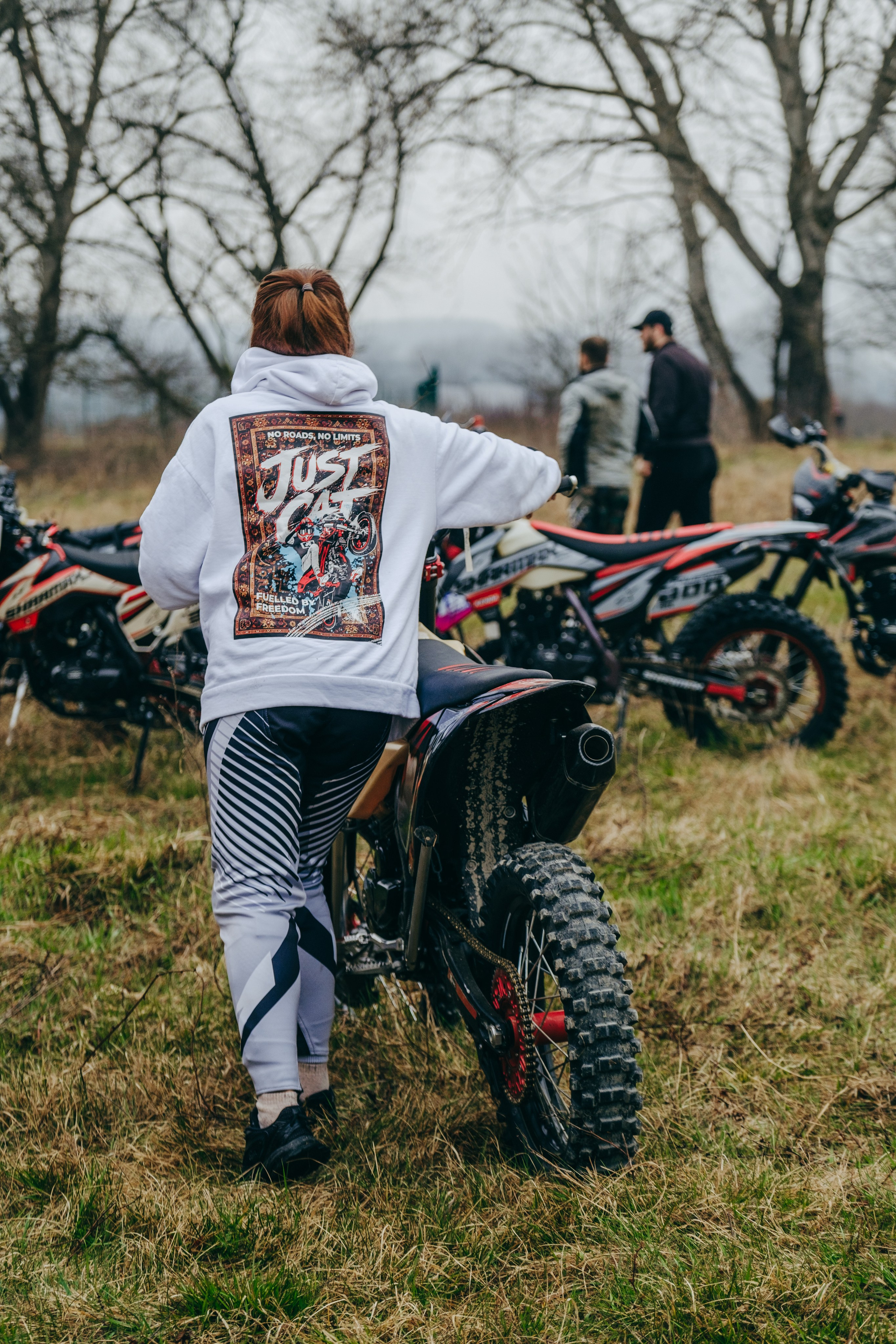 Эндуро Фест от Shamax Motors (Краснодар). Свадебный фотограф Денис Ожигин в Краснодаре и крае. Эмоциональная и стильная съемка вашего дня