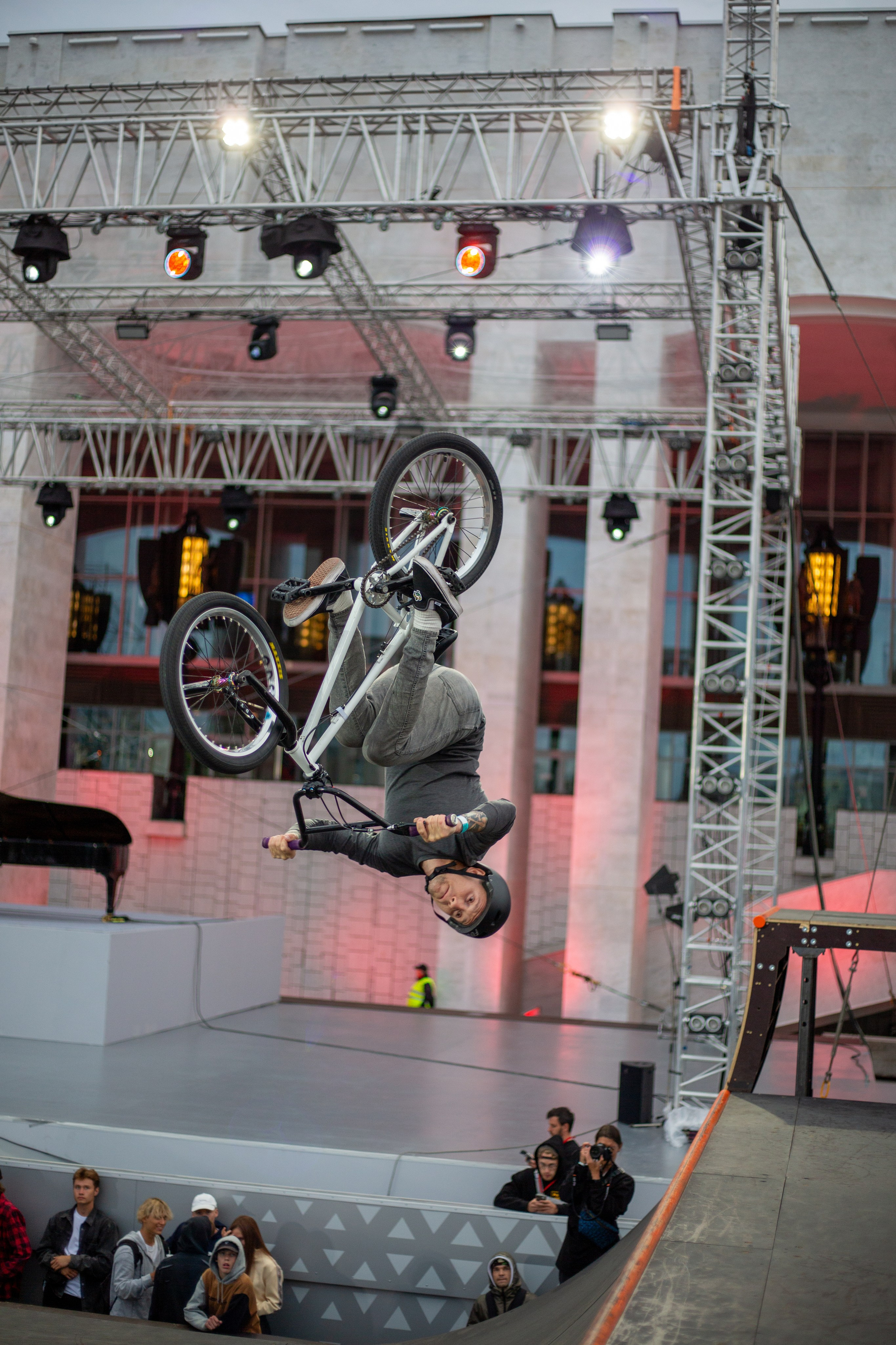 XSA «Царь рампа». Фотограф в Пермском крае Матвей Раттер