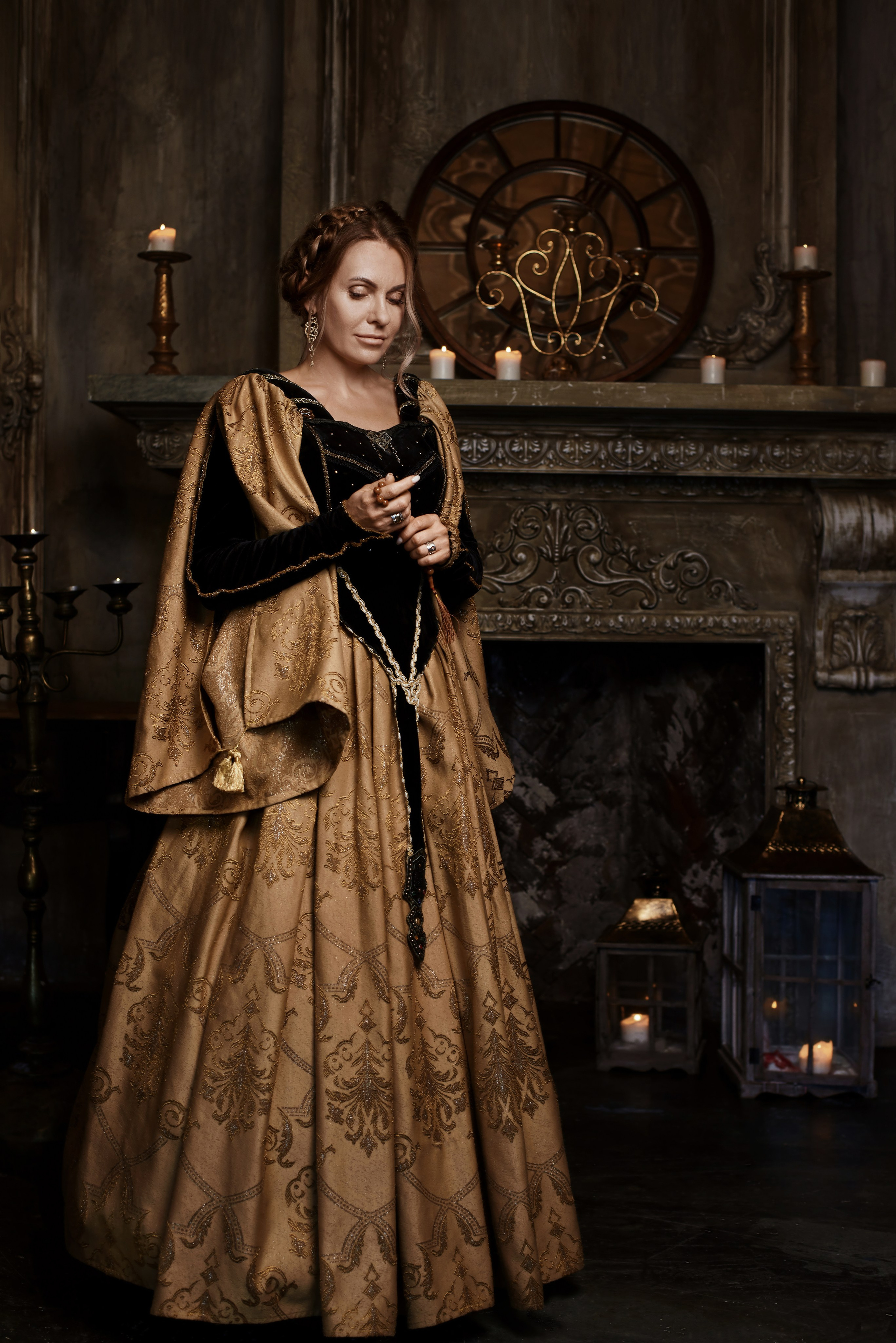 Костюмированная фотосъемка в старинном замке