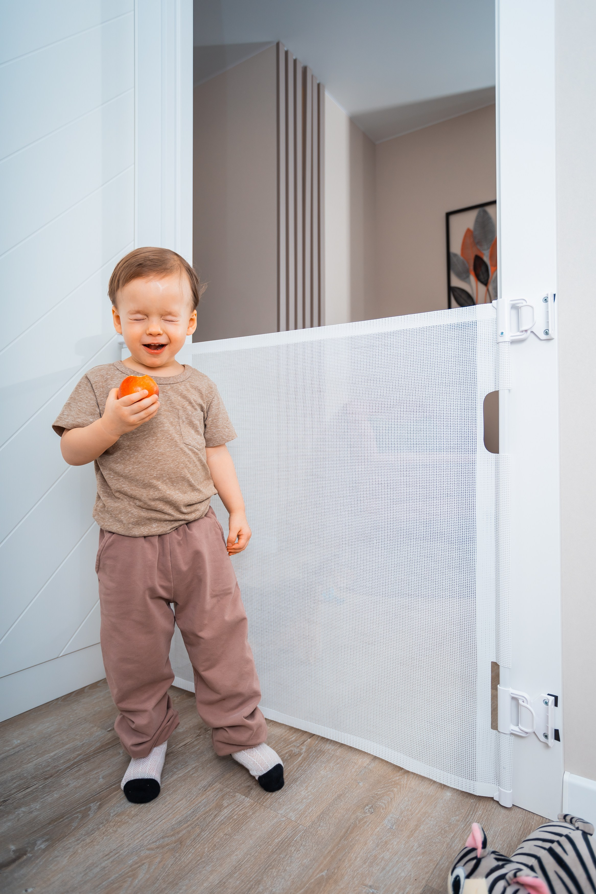 Съёмка товаров для маркетплейс в Тюмени. Фотограф Илья Силин