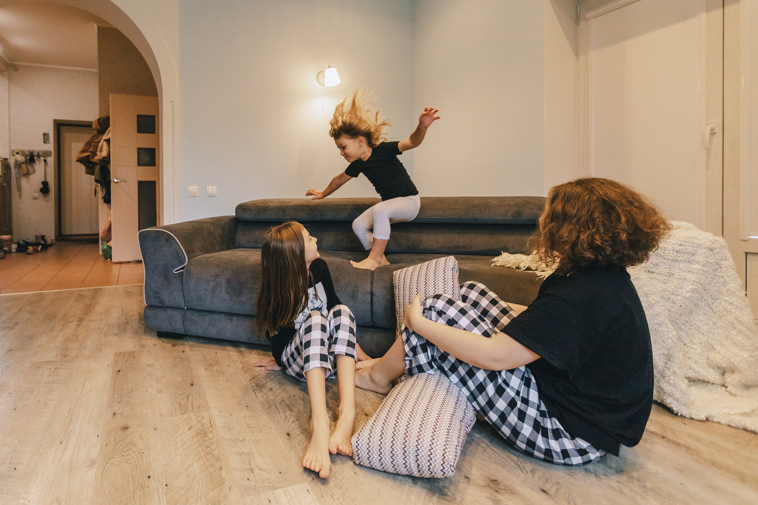 Игорь, Лера, Миля, Ксюша и Аня. Фотограф Таганрог Любимая Надя