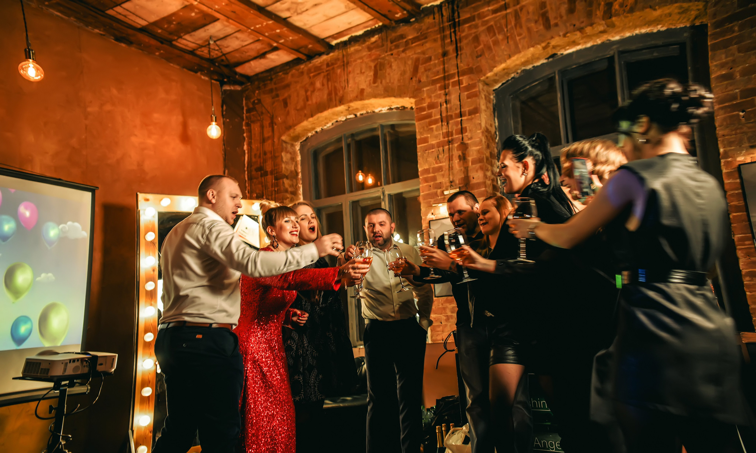 Тематическая вечеринка на юбилей 35 лет. Свадебный, семейный, детский, контент фотограф в Омске Максим Ильин