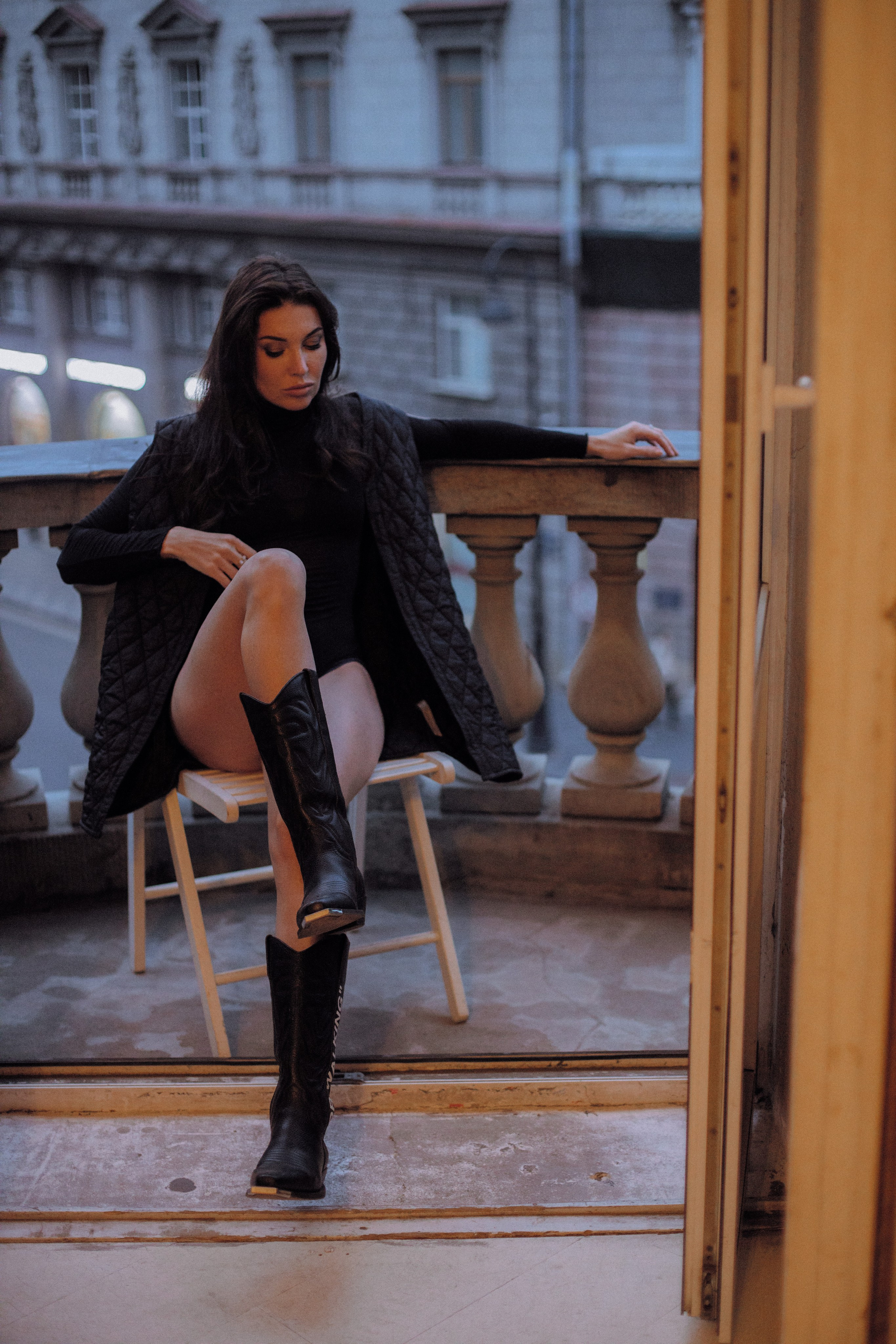 Вероника (съемка на балконе). Фотограф в Москве и Санкт-Петербурге Дарина