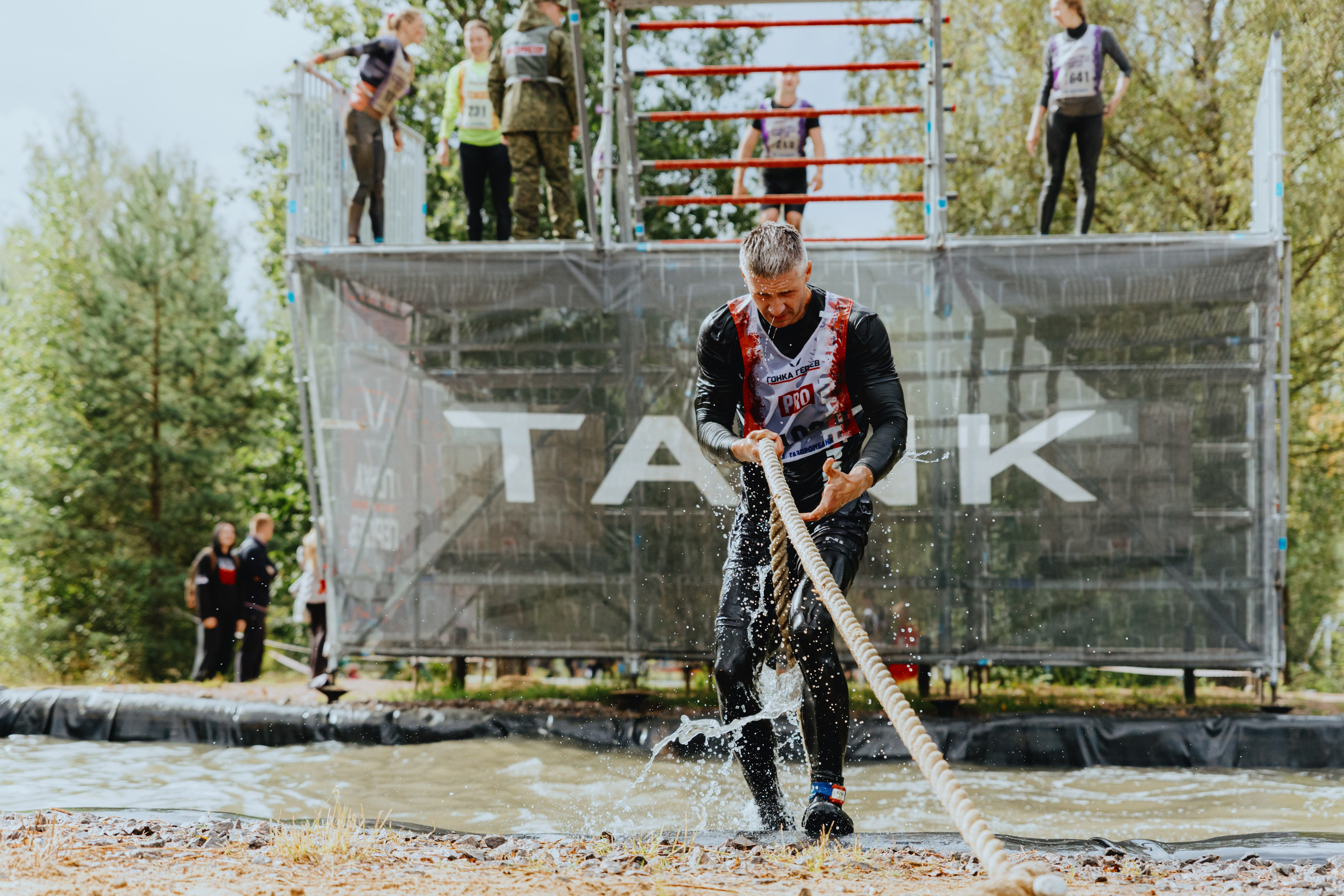 TANK на «Гонке Героев». Фотограф в Москве и Санкт-Петербурге Дарина