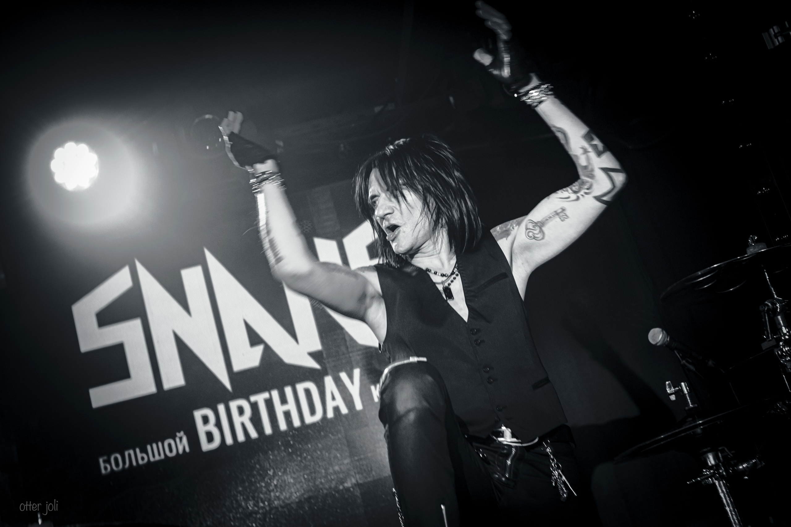 МЭD DОГ | Snake 56. Концертный репортёр Валерия Сафина