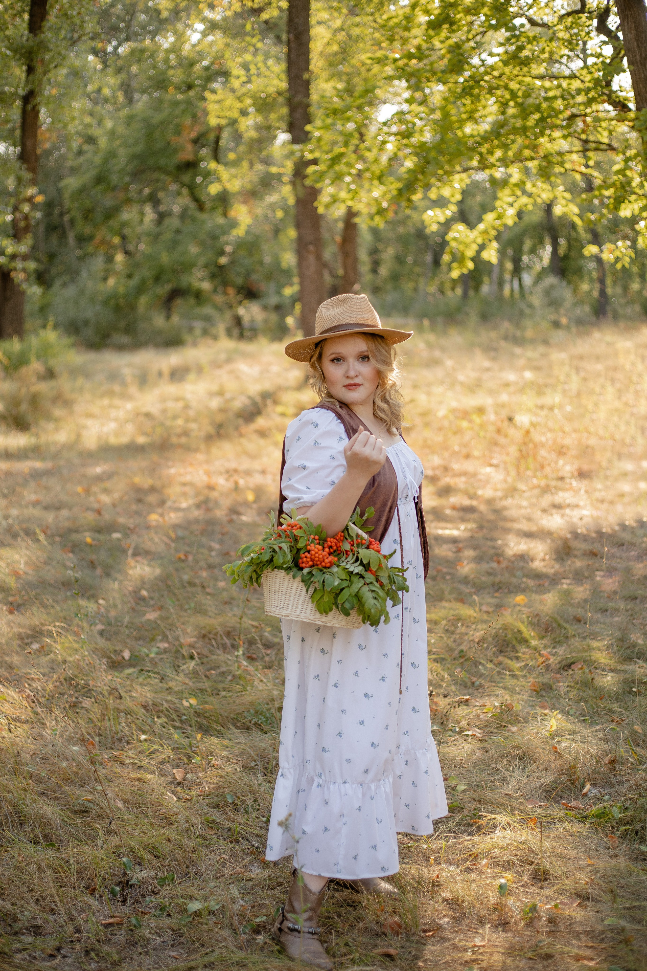 Летняя фотопрогулка с лошадкой 🌿. Семейный фотограф в Саратове Элоиза Ляпина