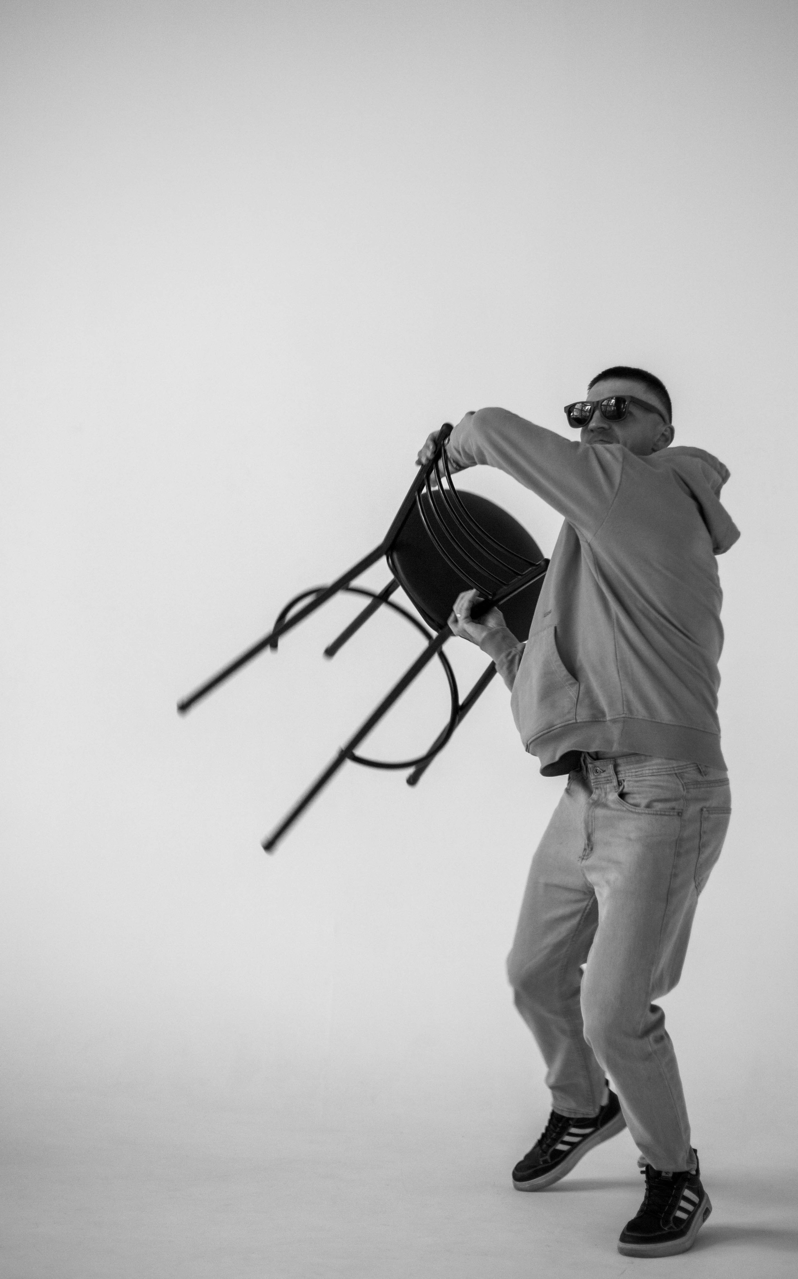 Студия. Уличный фотограф Города N