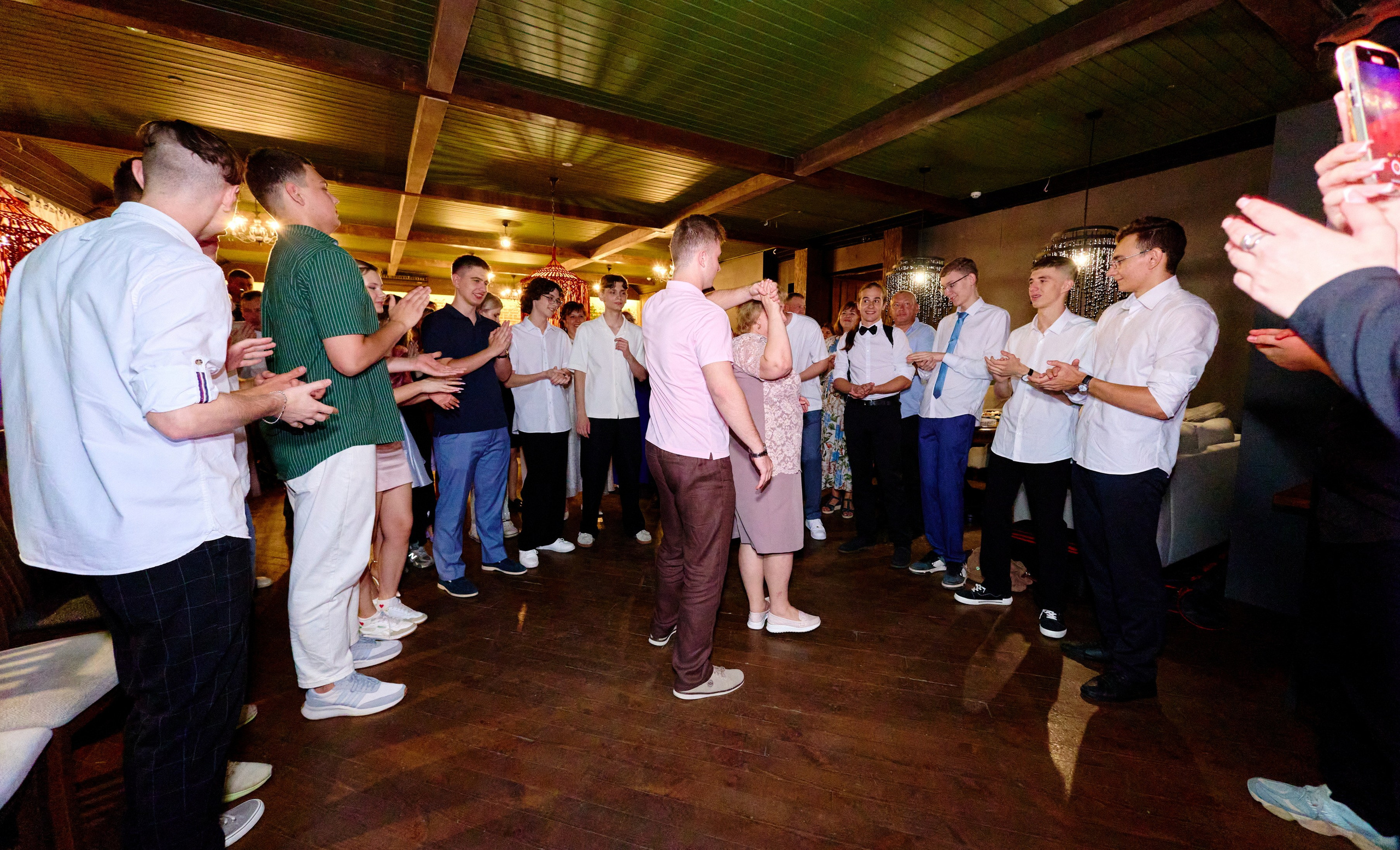 Выпускной 35 Сош. Фотограф Выпускные альбомы Таганрог Сергей Коробченко