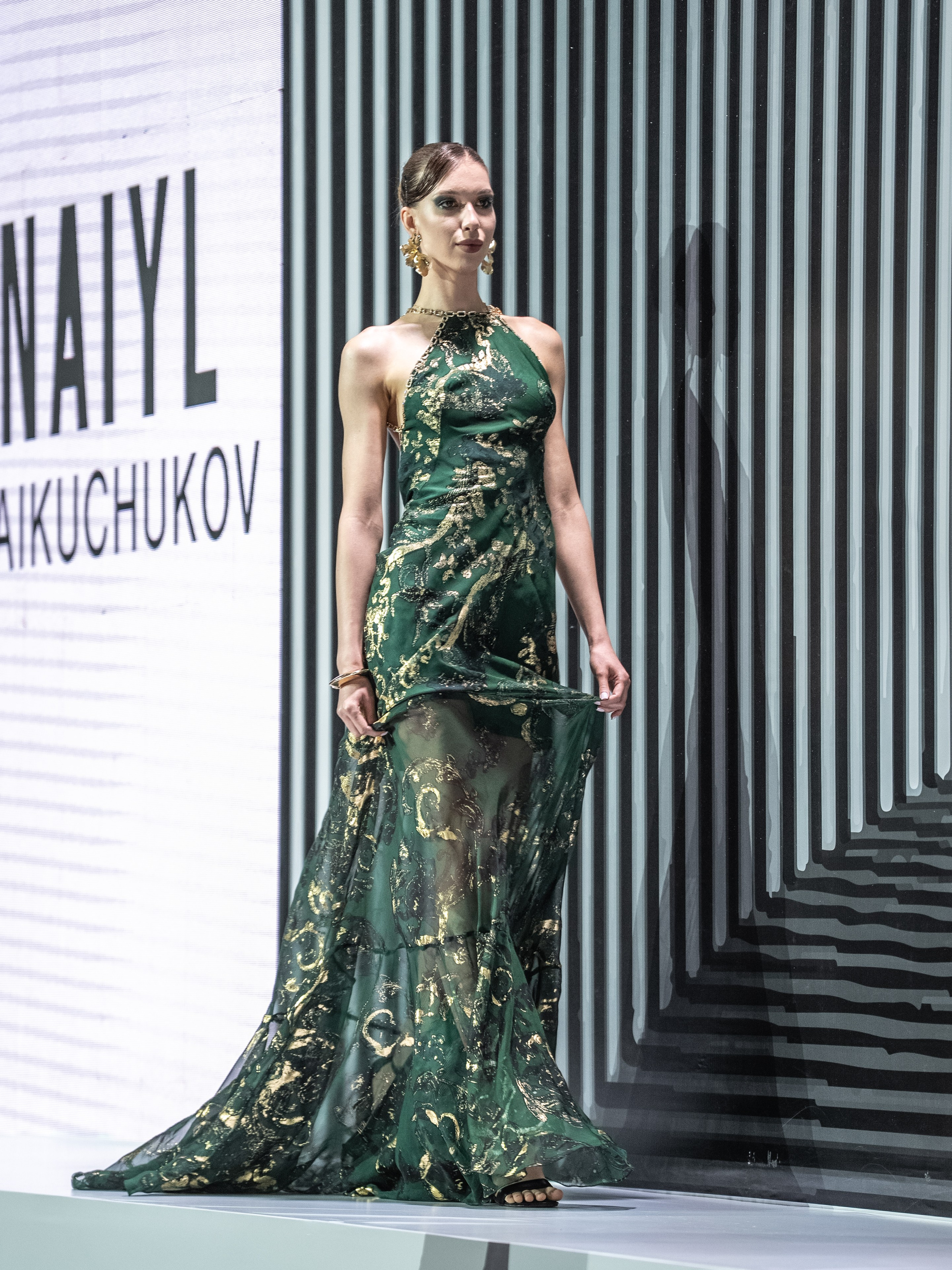 NAIYL BAIKUCHUKOV. Сайт Алматинского НЮ АРТ, будуар и фэшн фотографа Дениса Карпенко