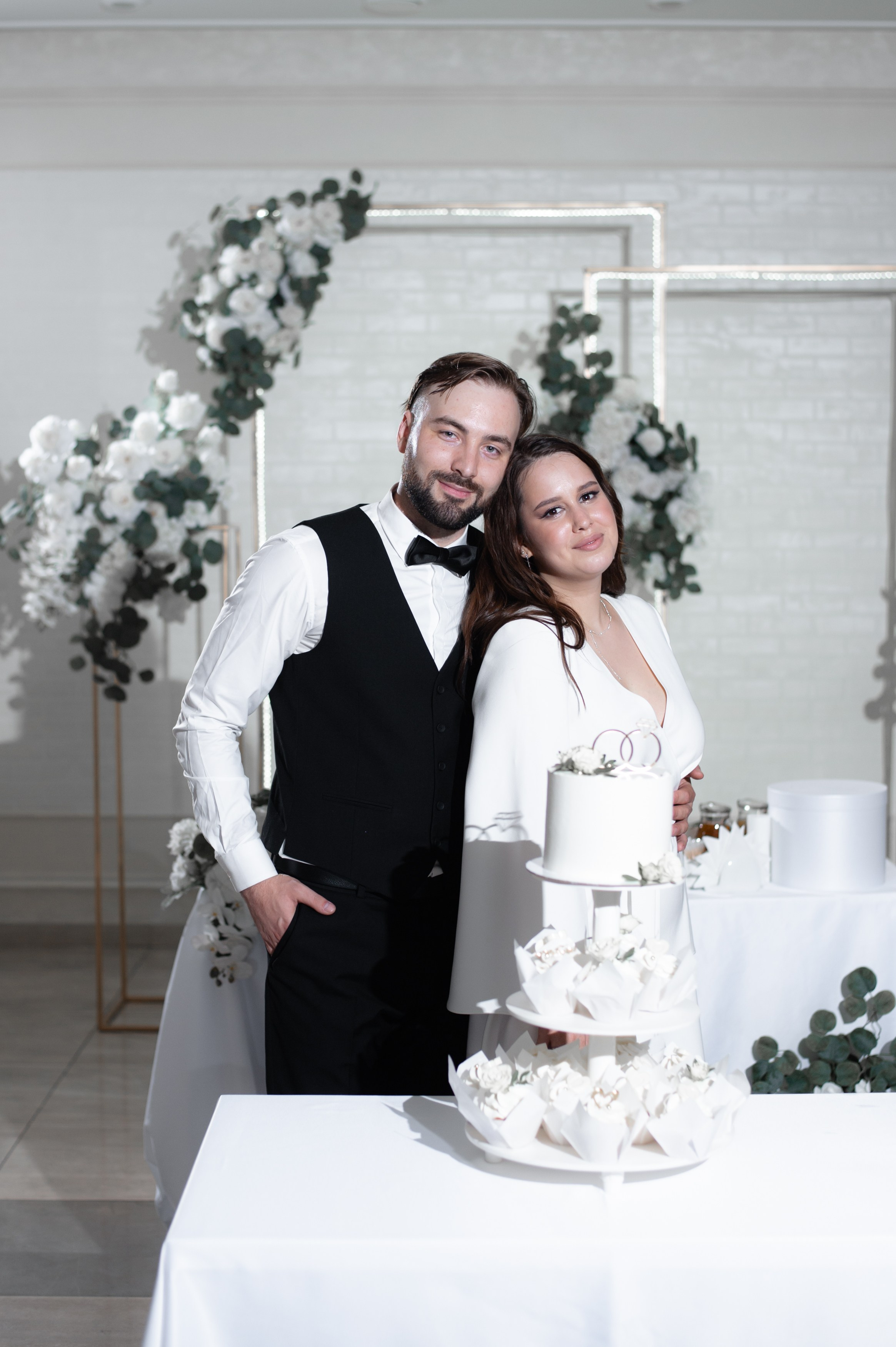 Дмитрий и Анастасия. Главная