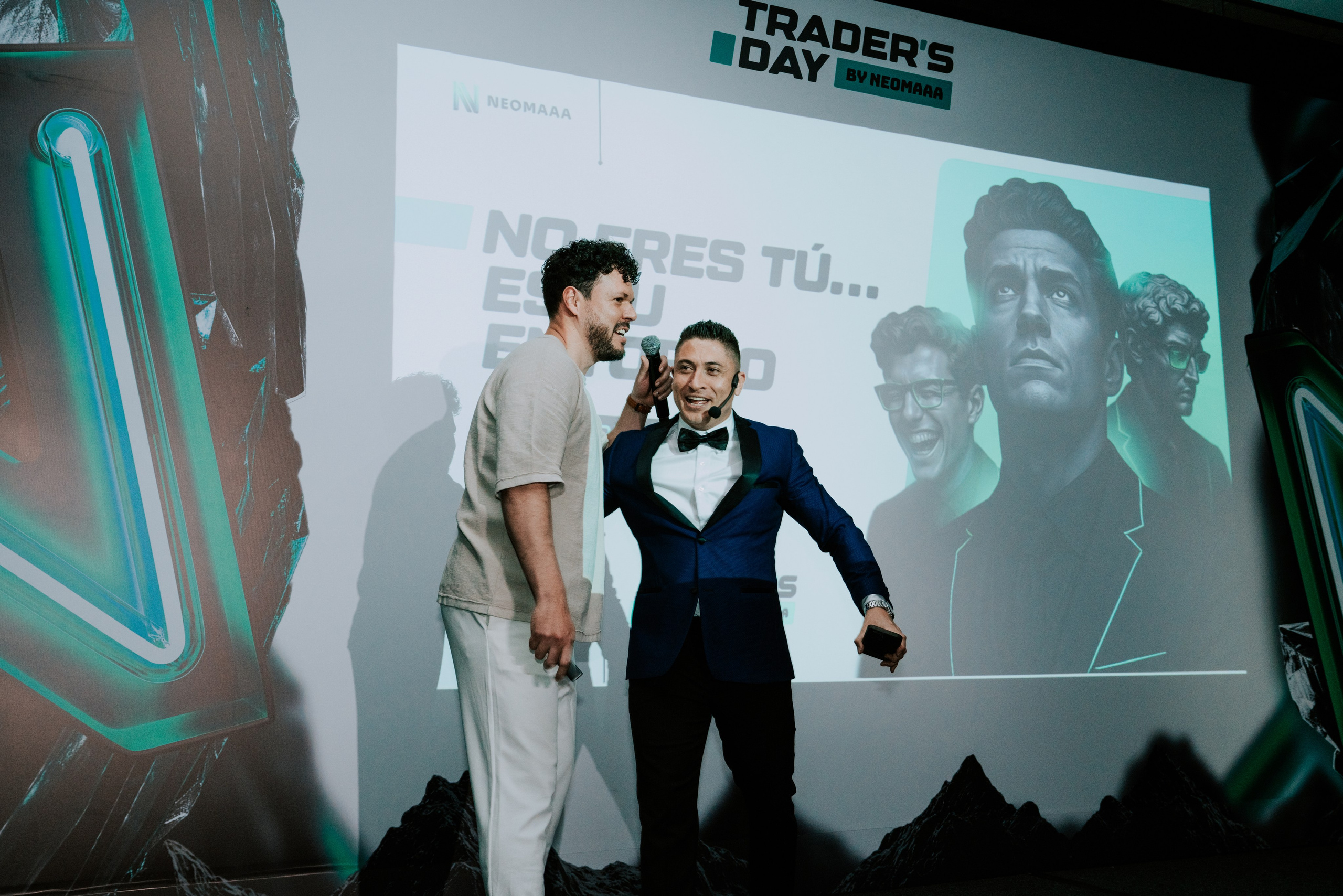 TRADERS DAY By NeomAAA Bogota. NeomAAA Funds Gallery