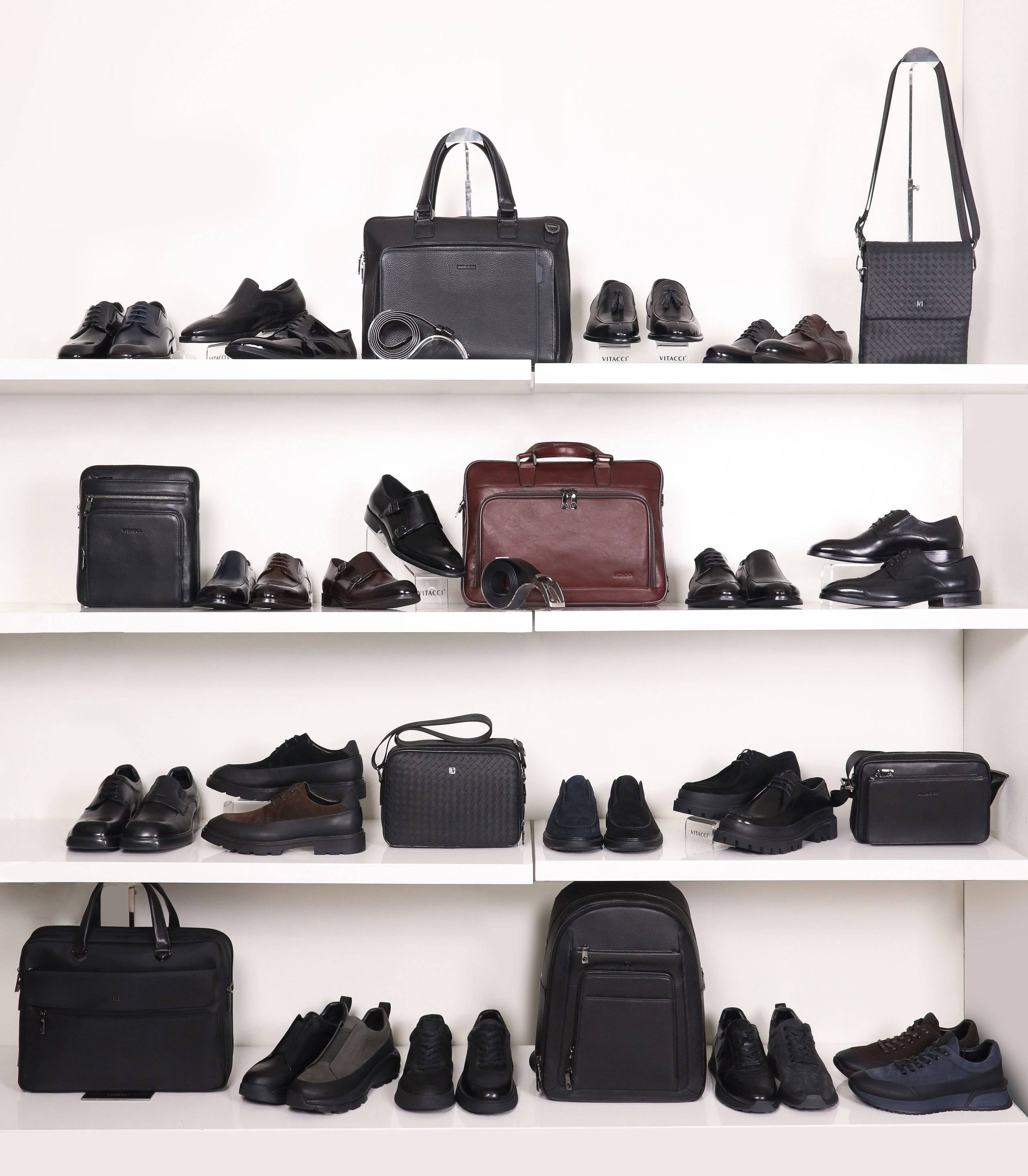 Vitacci. Предметный фотограф Артём Йома