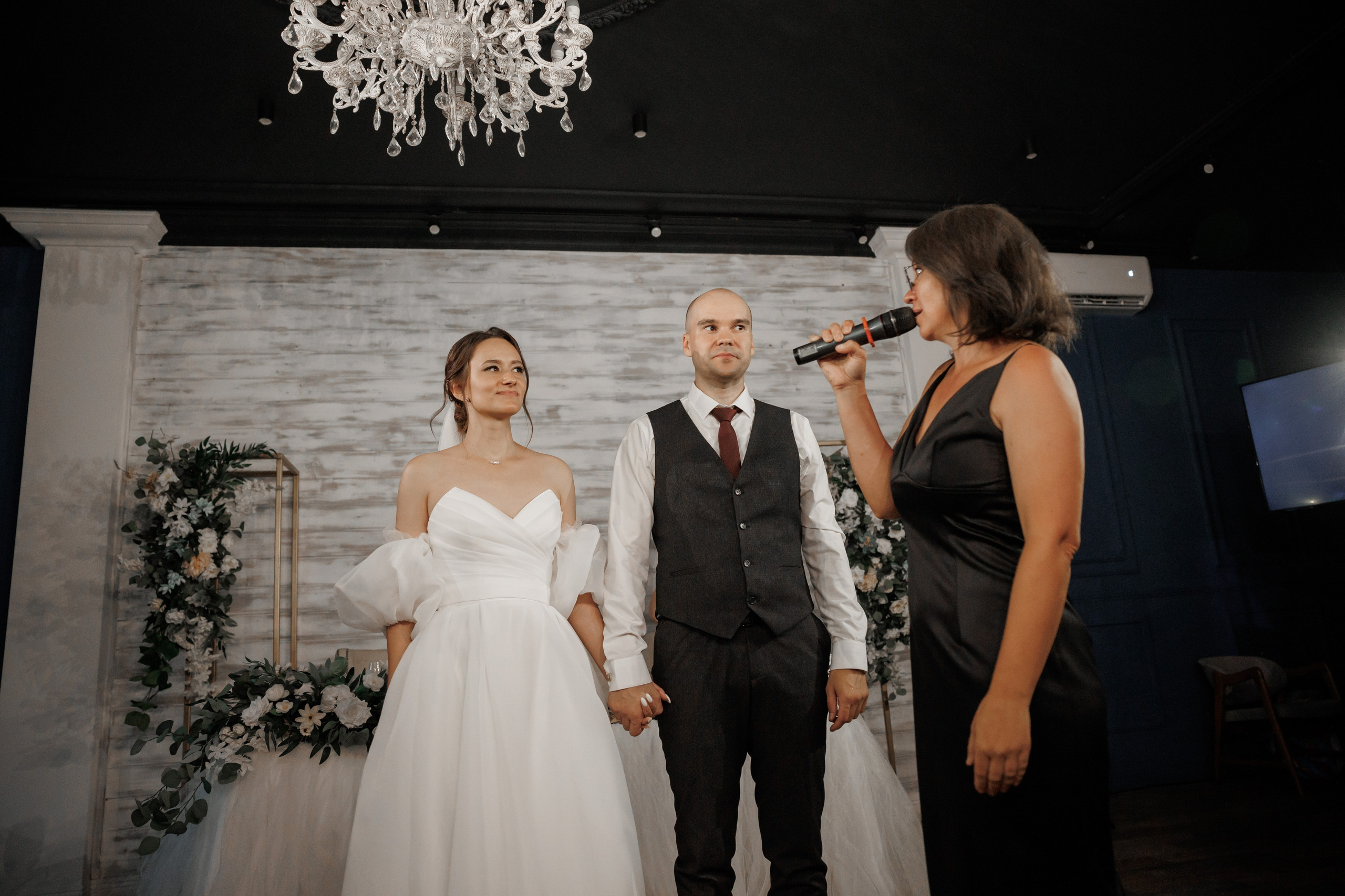 Полина и Дмитрий, загородный клуб «Барин», ЗАГС в г. Пушкино. Свадебный и репортажный фотограф (Москва, Королев и другие)