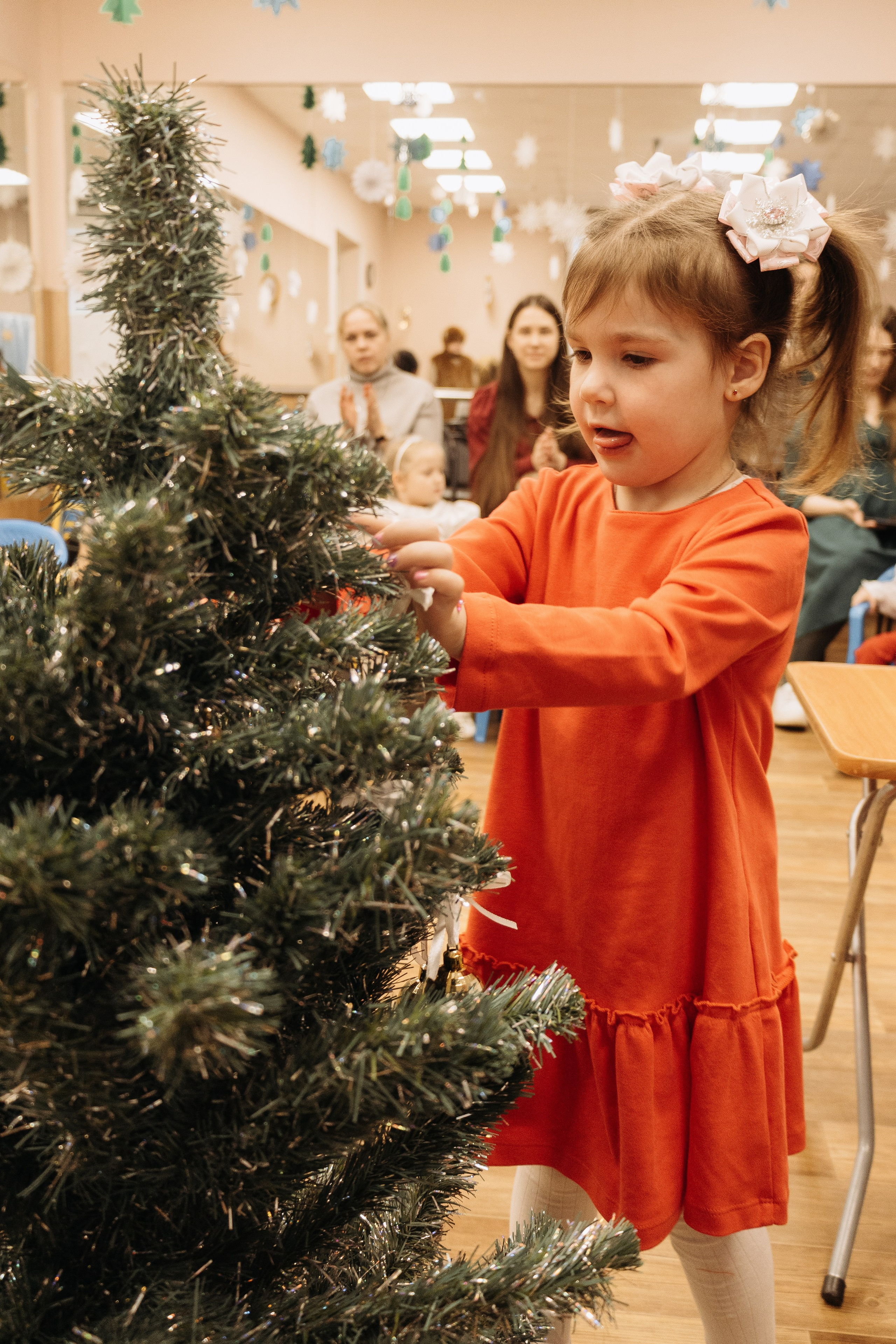 Новогодние Елки 2024 в ДЦ «Феникс». Семейный фотограф в Рязани и Рязанской области
