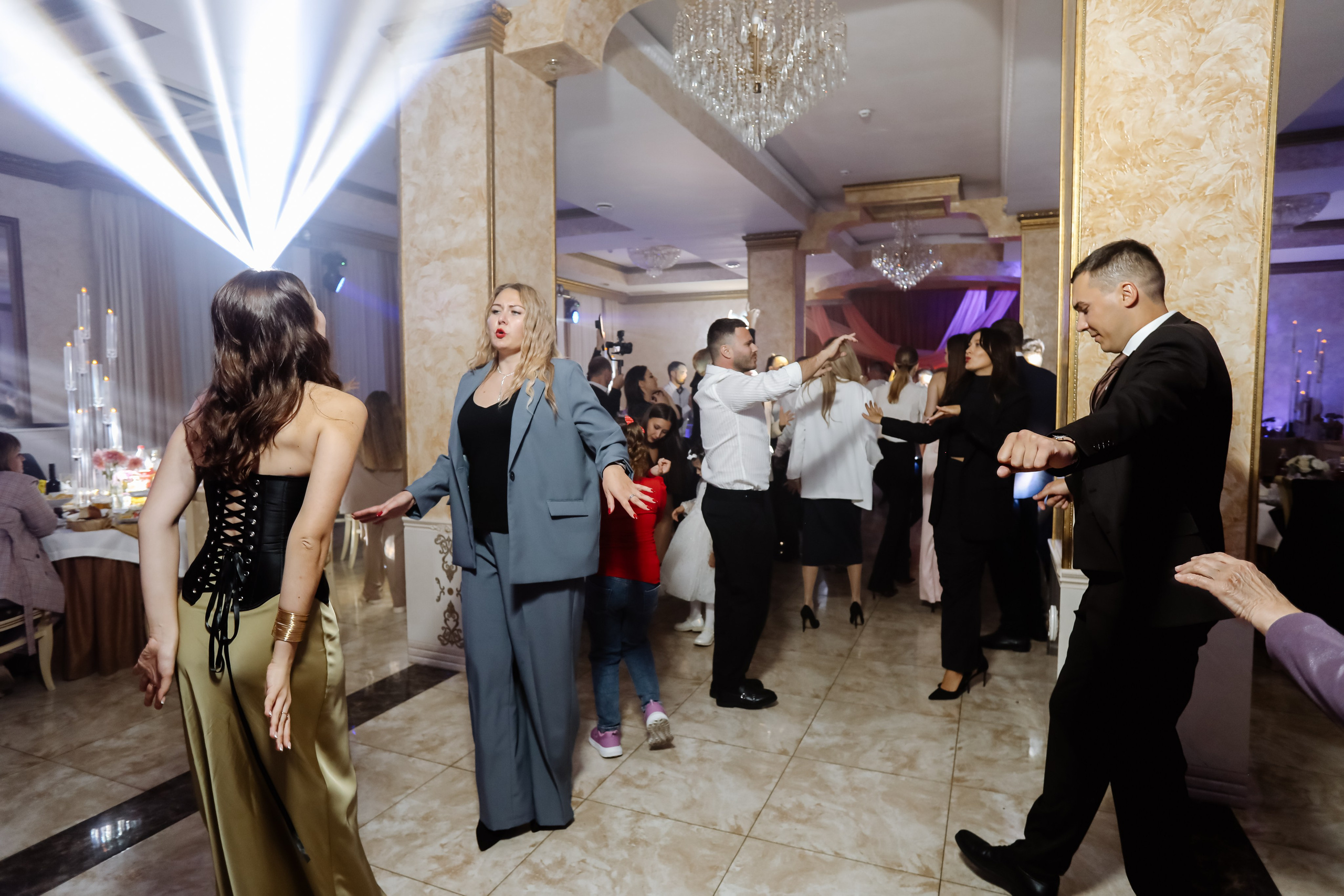 Полина и Артем.Славянск-на-кубани. Фотограф Славянск на кубани Краснодар