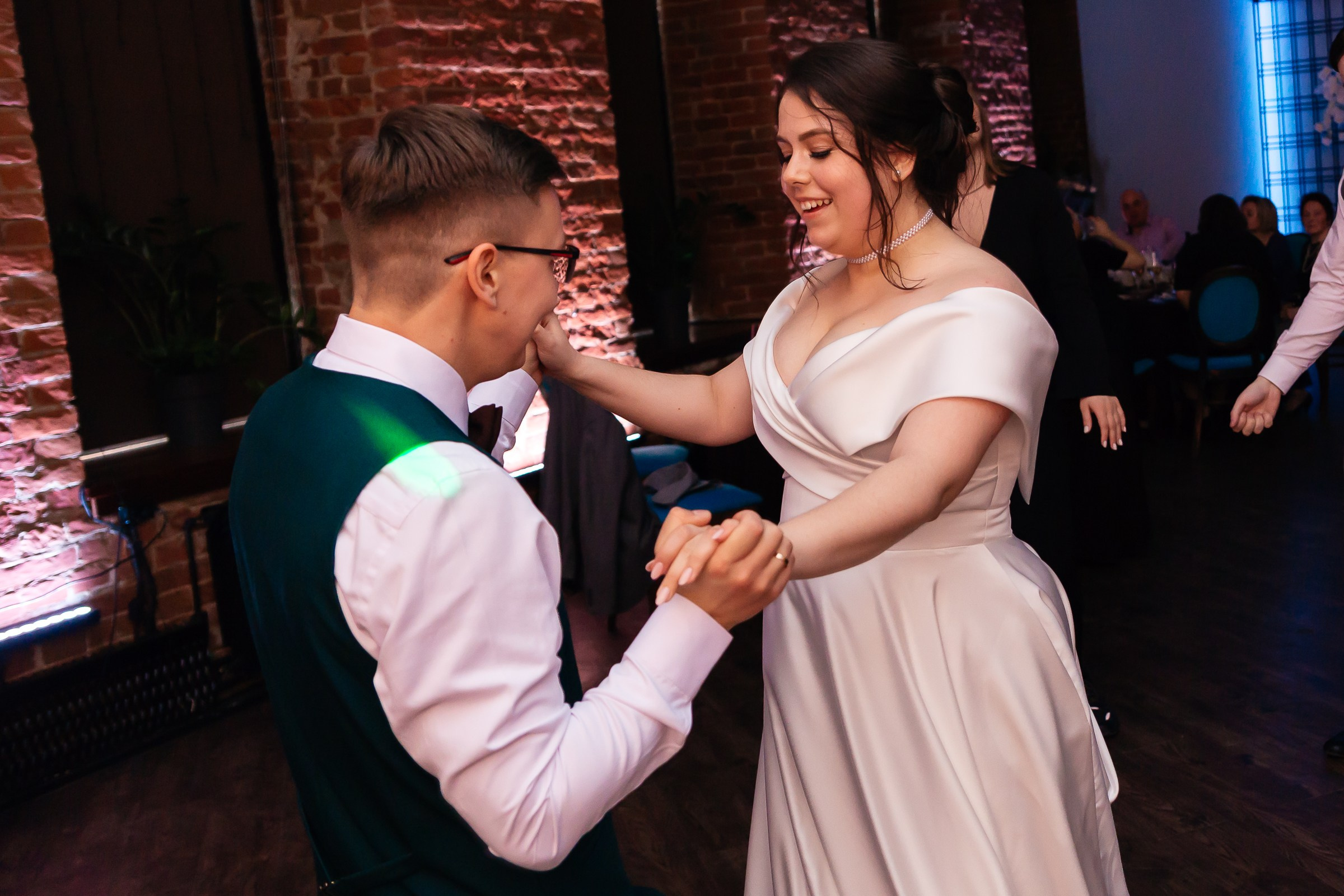 24.04.24 Петр & Елена. Свадебный и семейный фотограф в Новосибирске Дарья Кель