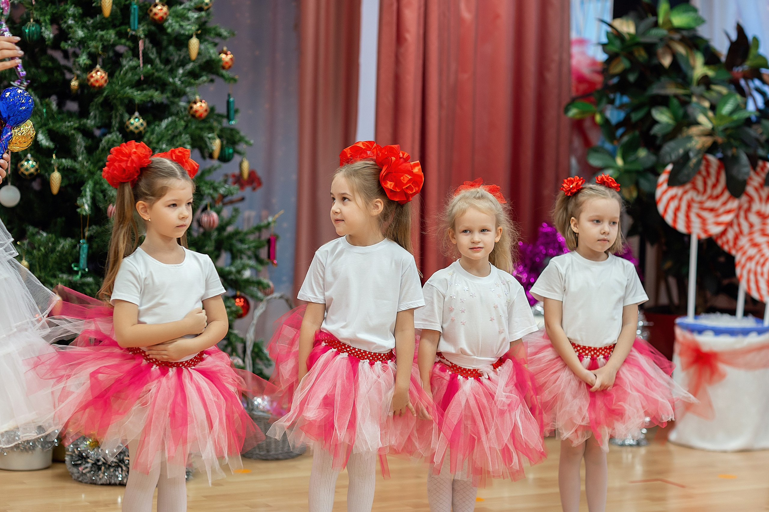 Утренник_"Карамельная фабрика» 2024. Семейный фотограф в Санкт-Петербурге