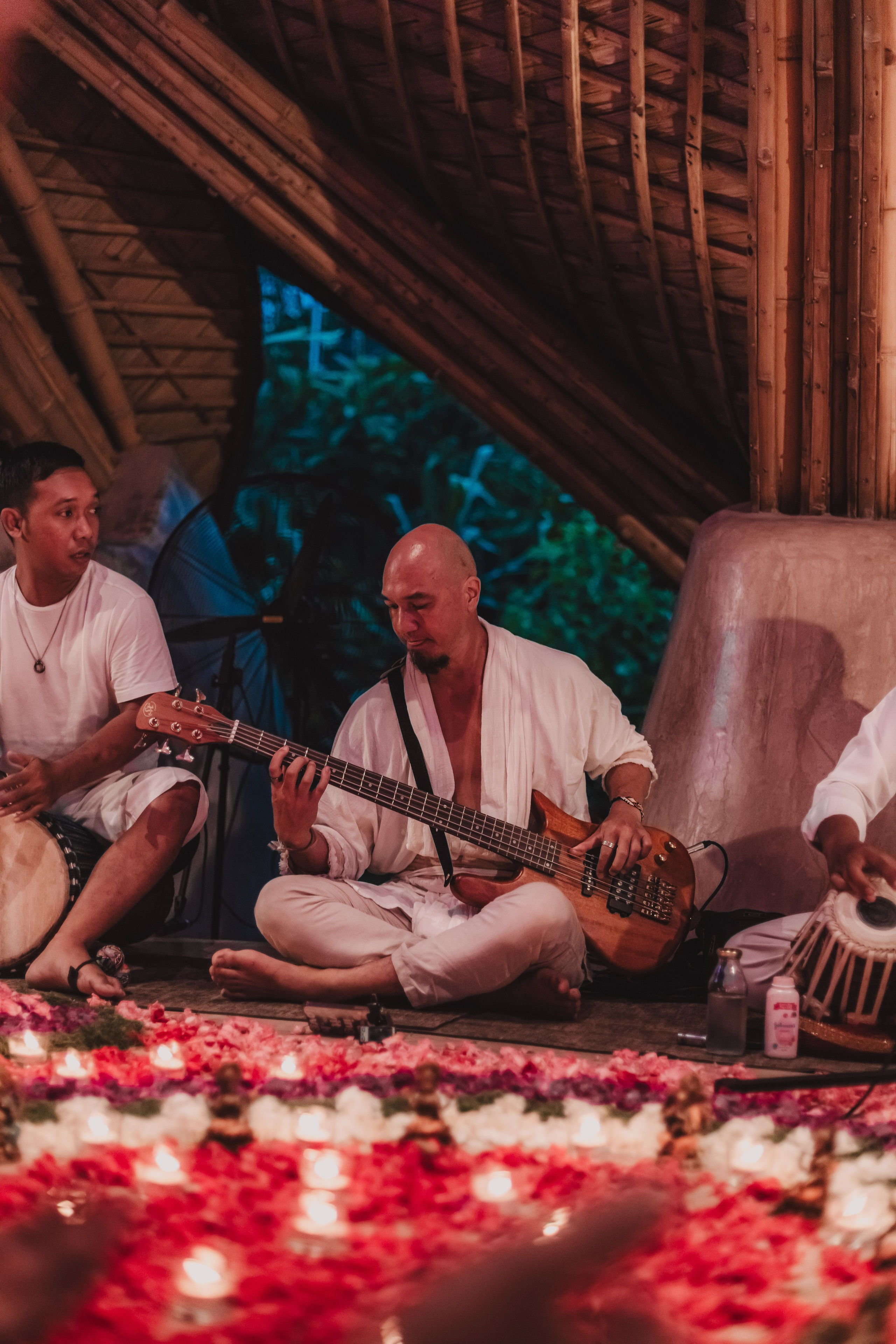 Bhakti Bliss kirtan at Alchemy. Mariam Bagdasaryan