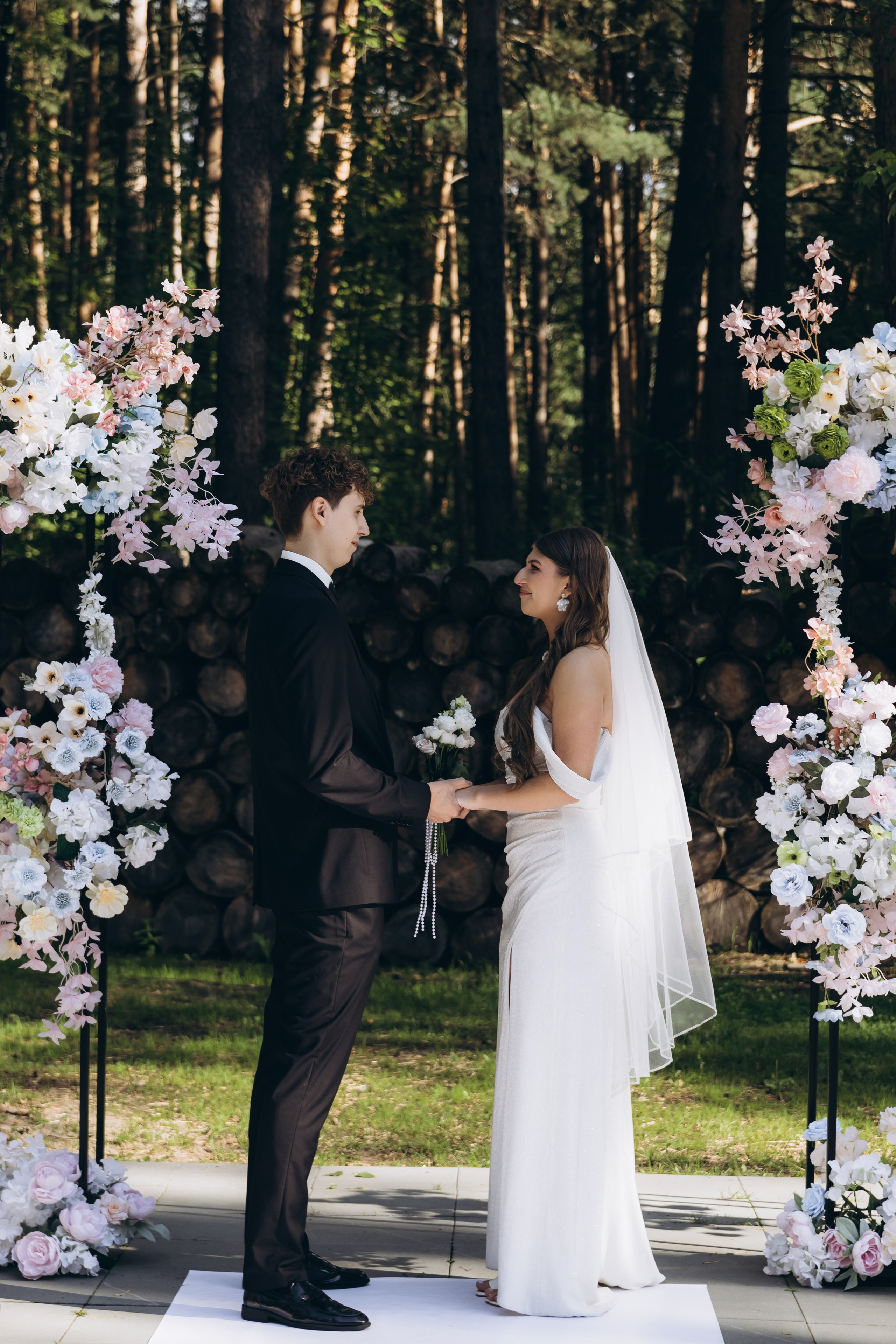 03.08.25 Артем & Анастасия. Свадебный и семейный фотограф в Новосибирске Дарья Кель