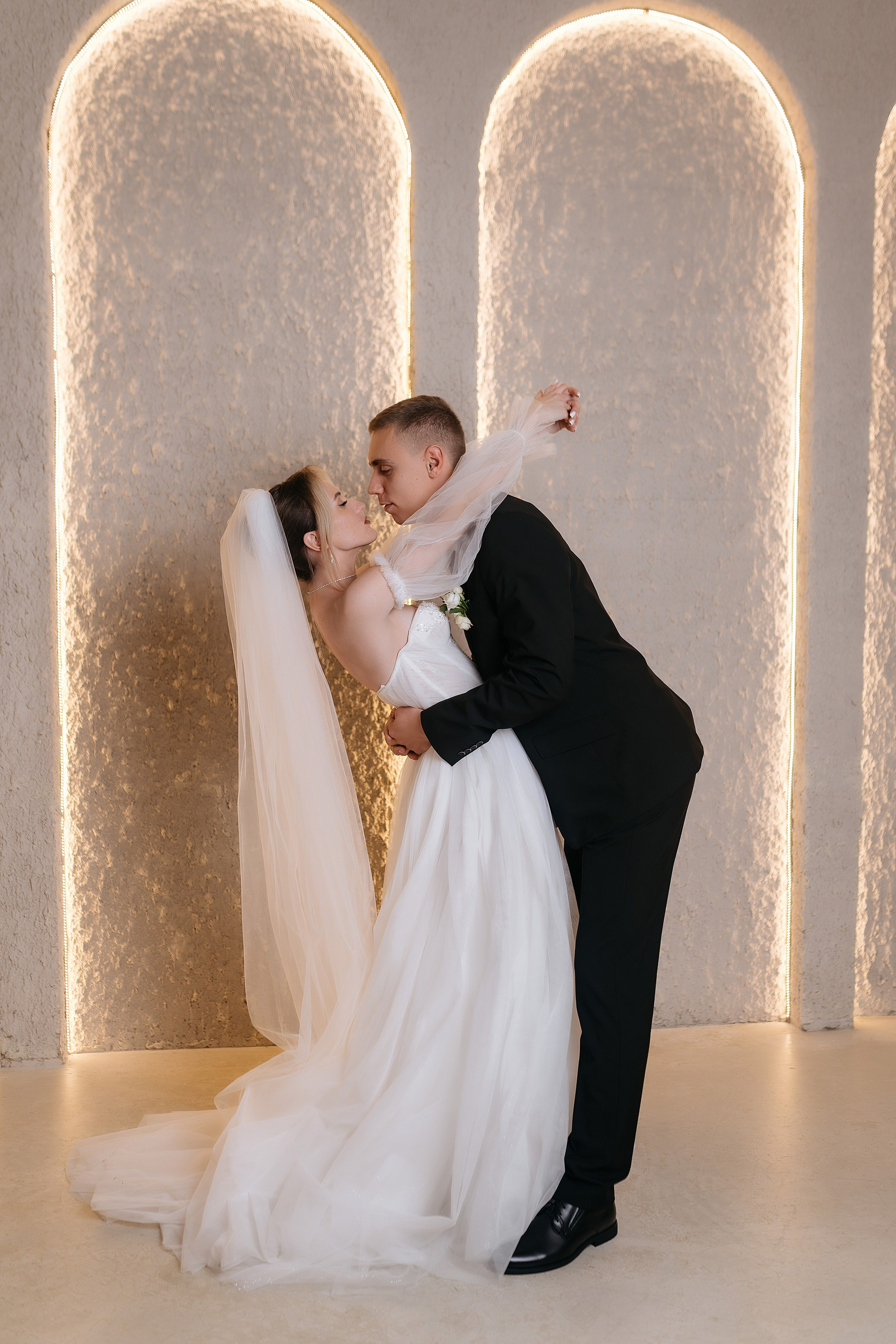 Анна и Максим 24.10.2025. Фотограф Карина Шмулёва. Воронеж и область