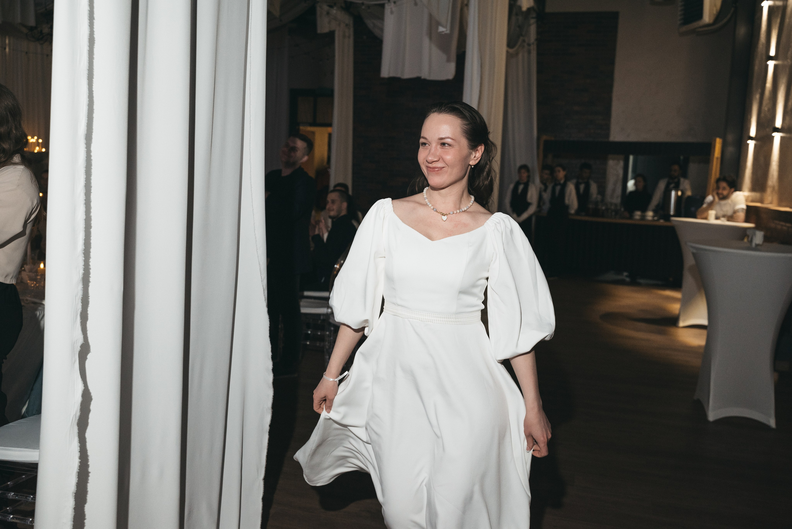 WhiteRoom Pre-wedding. Репортажный и свадебный фотограф в Сургуте