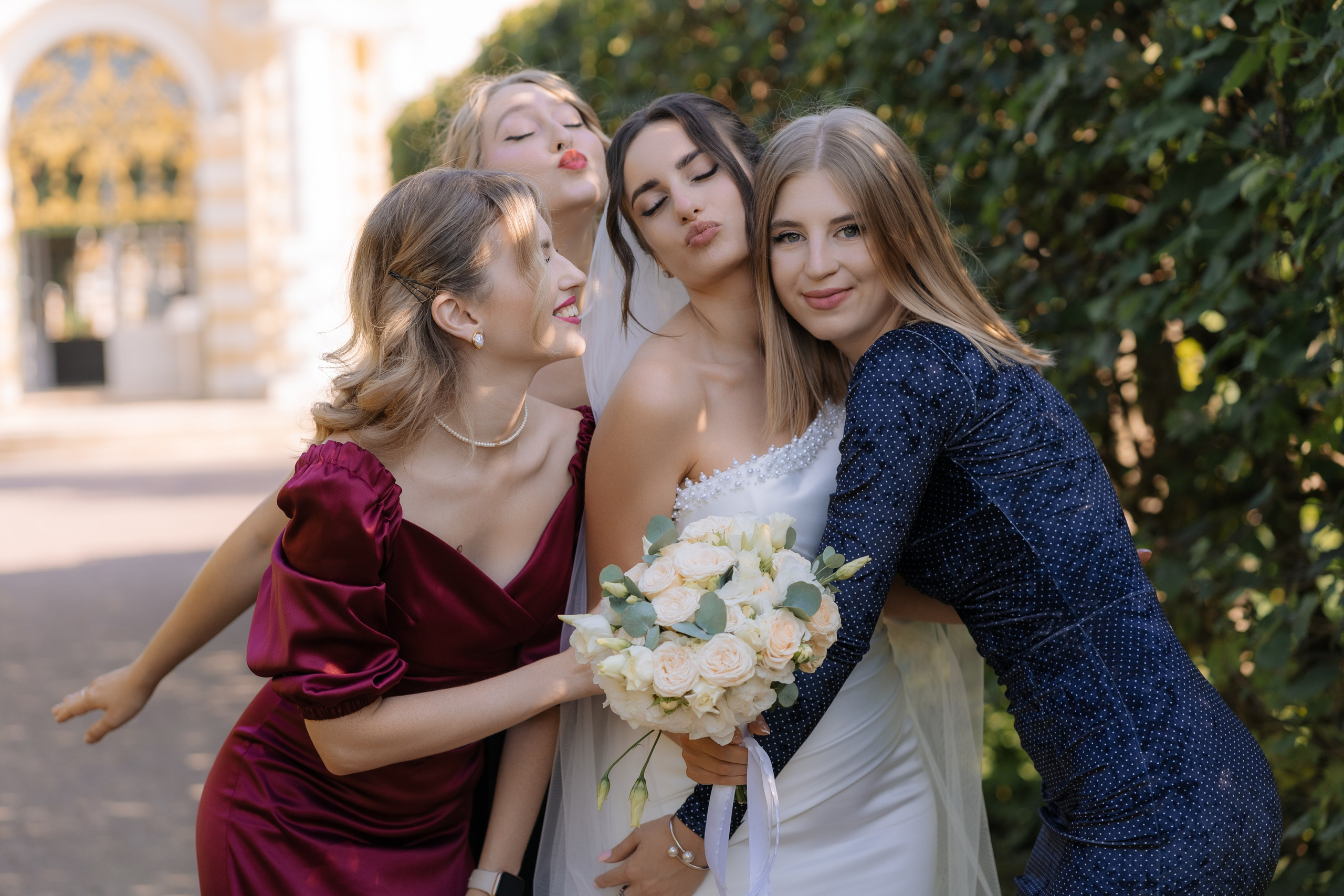 Свадебная фотосессия в Москве, парк Кусково. Свадебный фотограф в Москве Анна Полушина