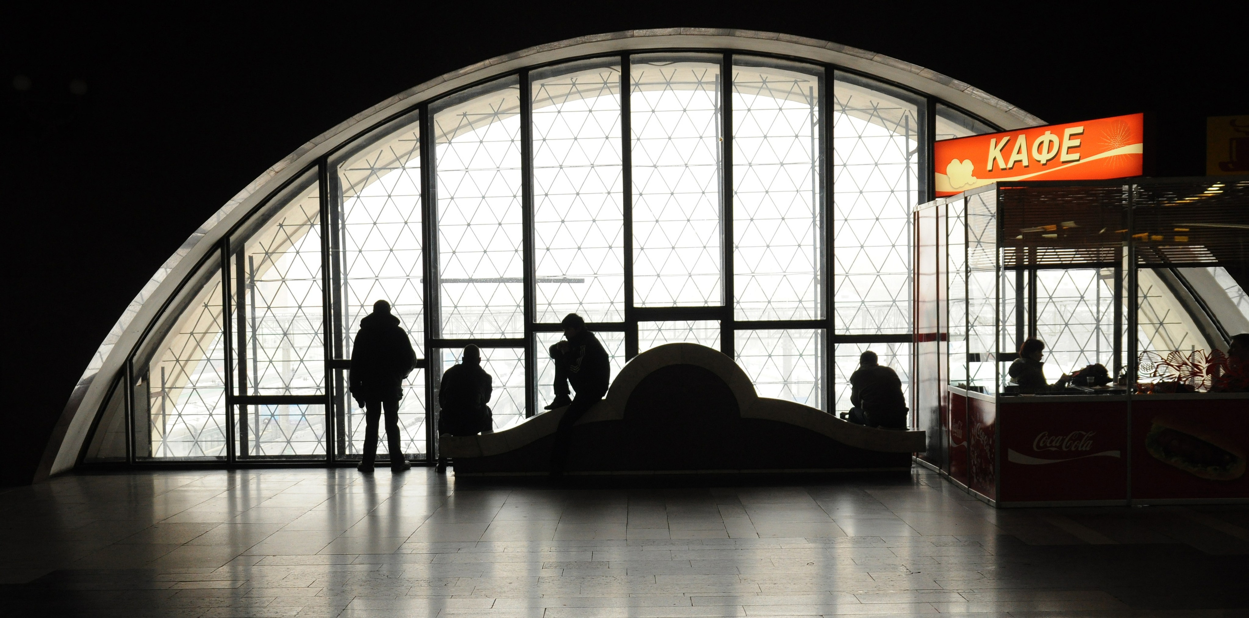 Вокзалы. Фотографии Дмитрия Захаренко