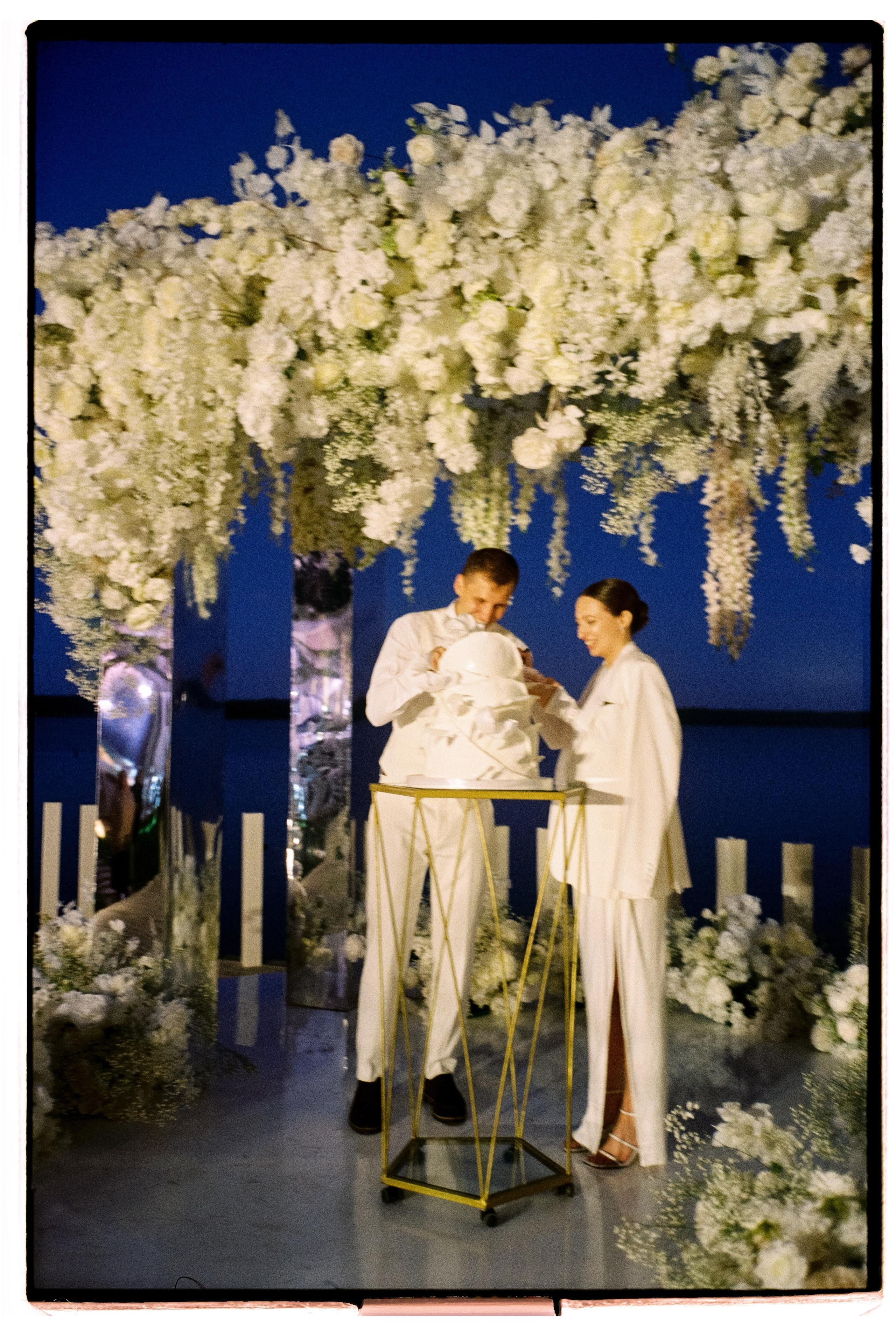 Между небом и землей. Сентиментальная свадебная фотография