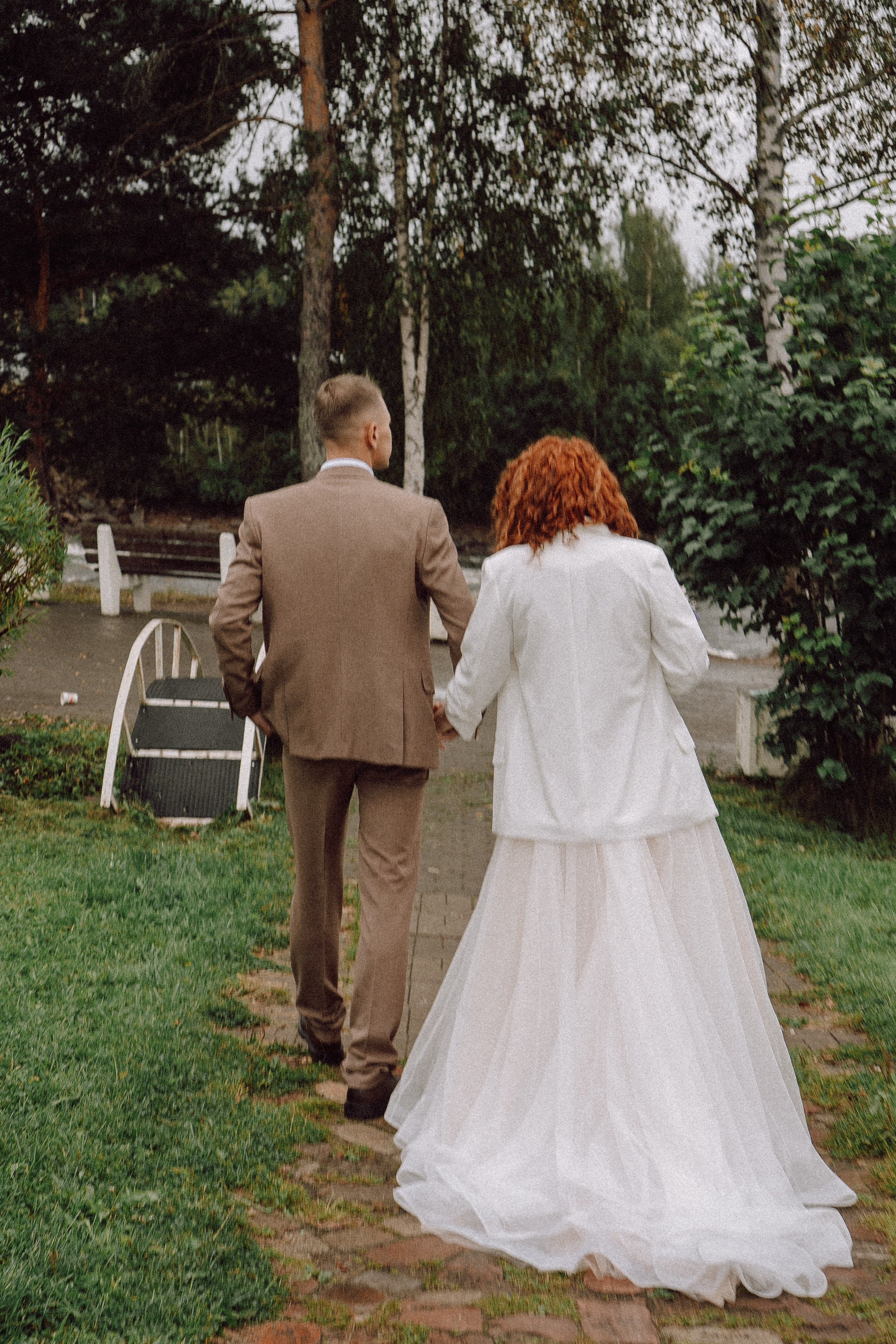 СВАДЕБНАЯ ФОТОСЕССИИЯ ПАРЫ В ГОРОДЕ ПРИОЗЕРСК В СОСНОВОМ ЛЕСУ И С ПИКАПОМ. Профессиональный фотограф, Санкт-Петербург — Виктория Богомолова
