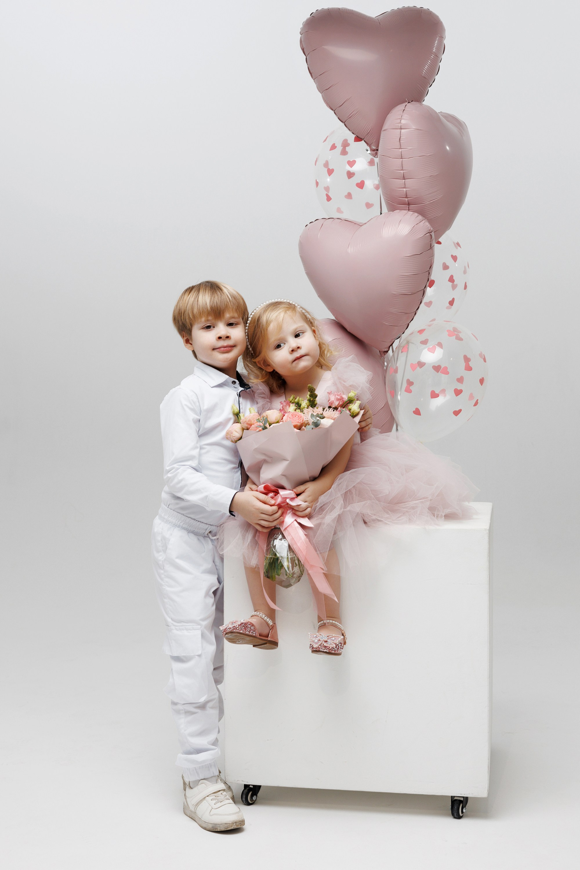 Съемка Дня Рождения Алисы в фотостудии CROSS-STUDIO зал IDEAL. Свадебный и семейный фотограф в Москве и МО Елена Агапова