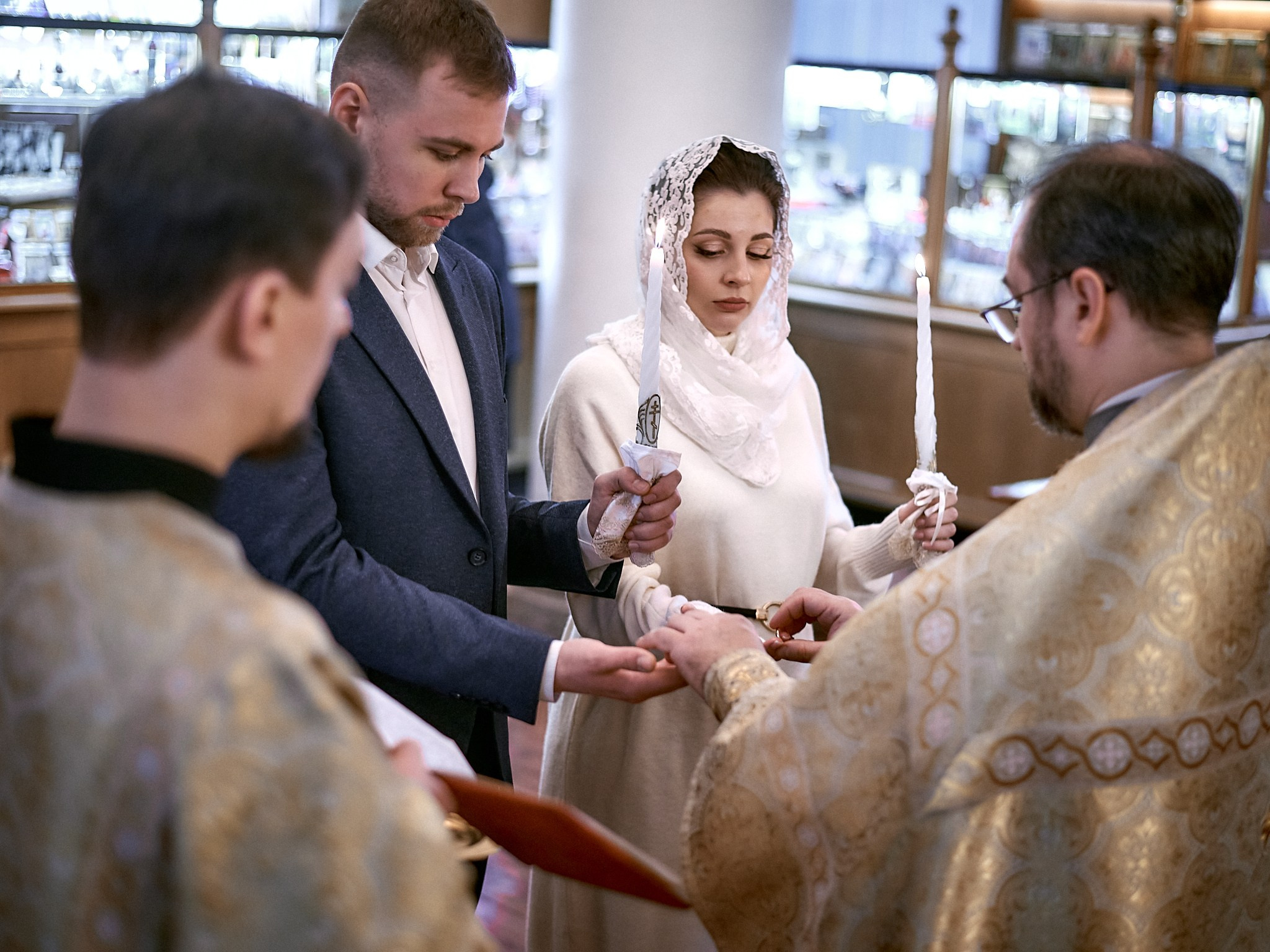 Венчание Артёма и Екатерины | Владимирский собор. Свадебный фотограф в Санкт-Петербурге Славин Денис