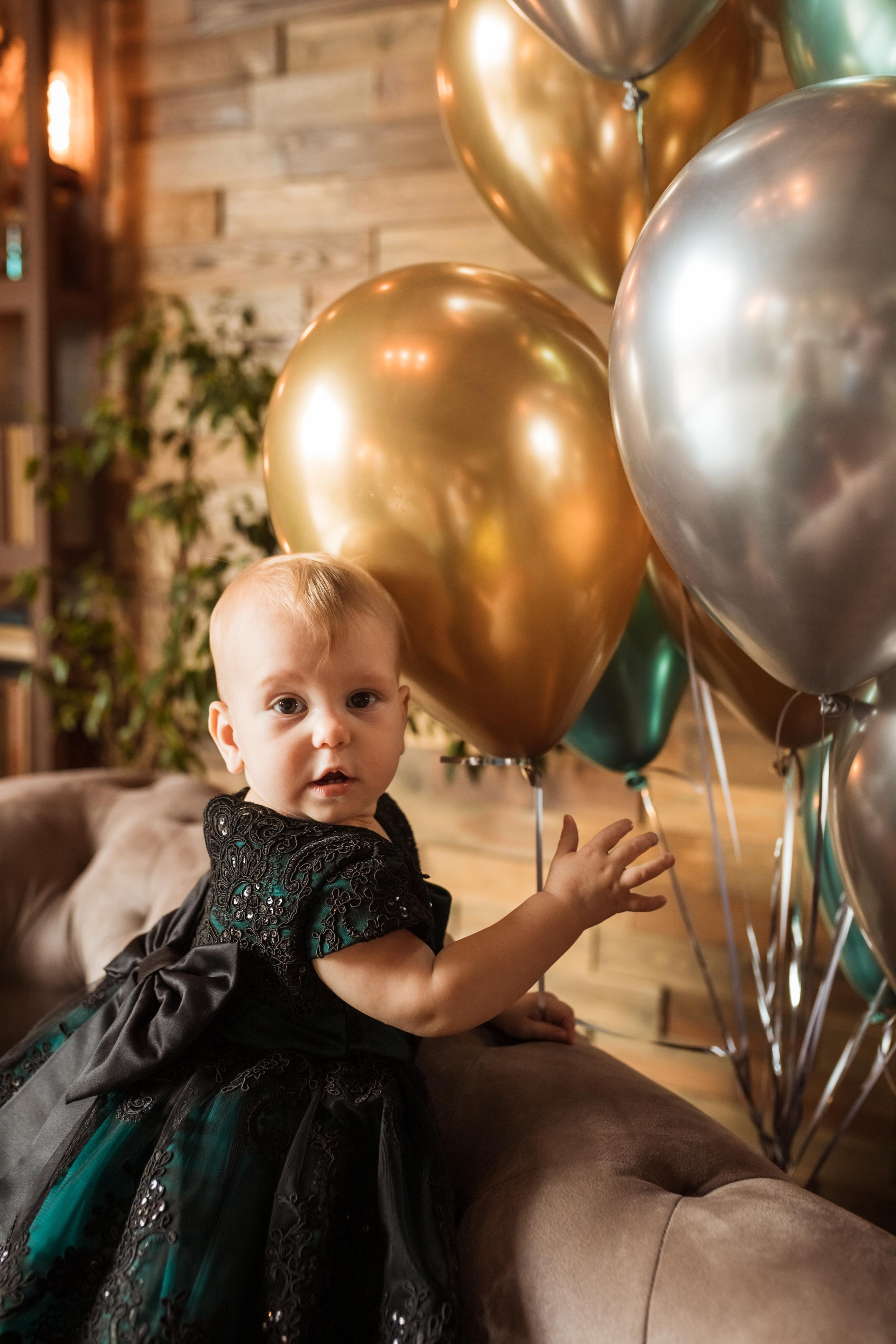 Съемка для семьи Анастасии и Алексея на день рождения дочки. Женский семейный фотограф Тула Москва Захарова Анна