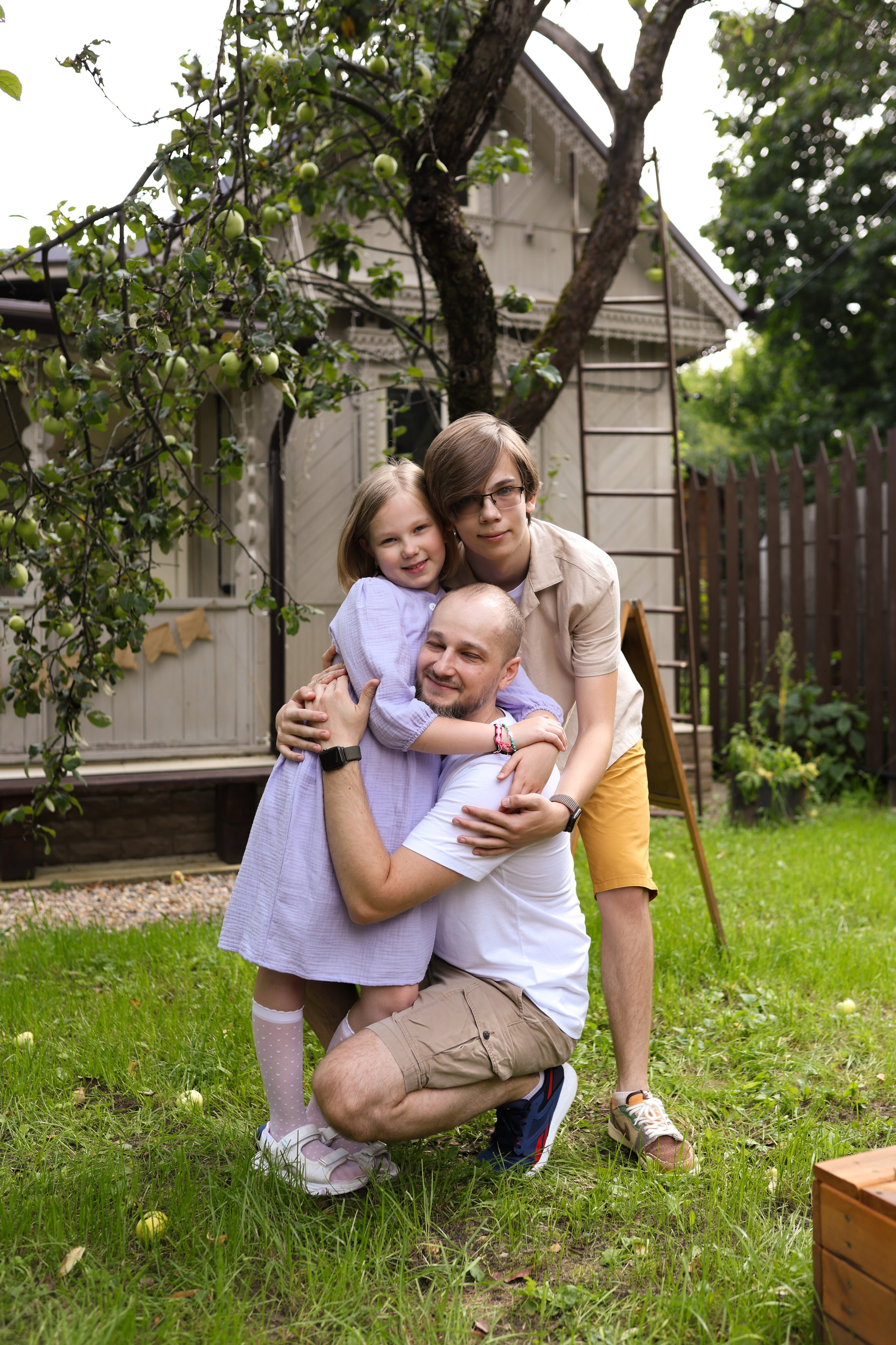Семейная фотосессия в загородной студии. Фотограф в Железнодорожном и Балашихе