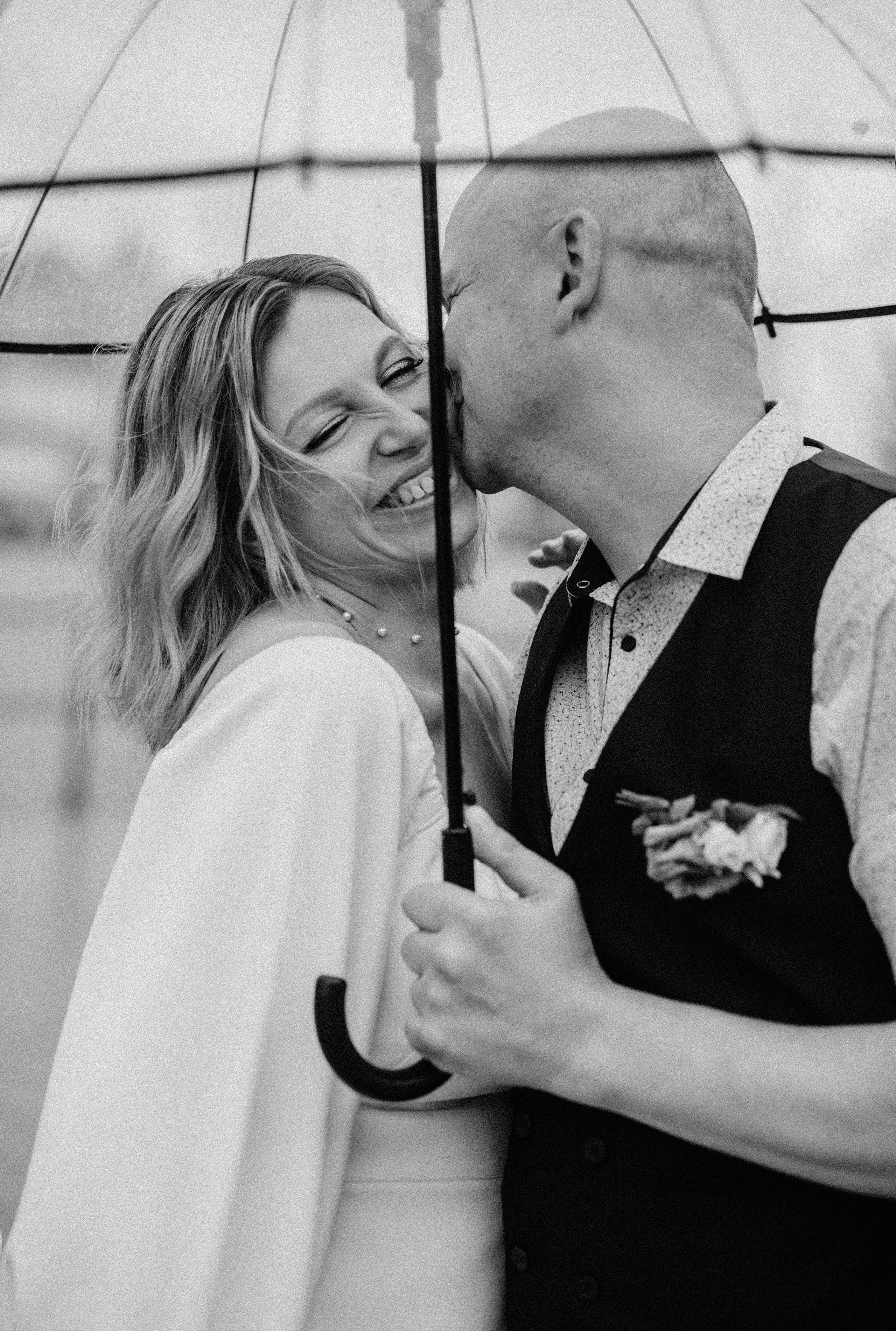 ЕЛЕНА и РОМАН | B&W | Выборг. Фотограф в Выборге | Юлия Басырова