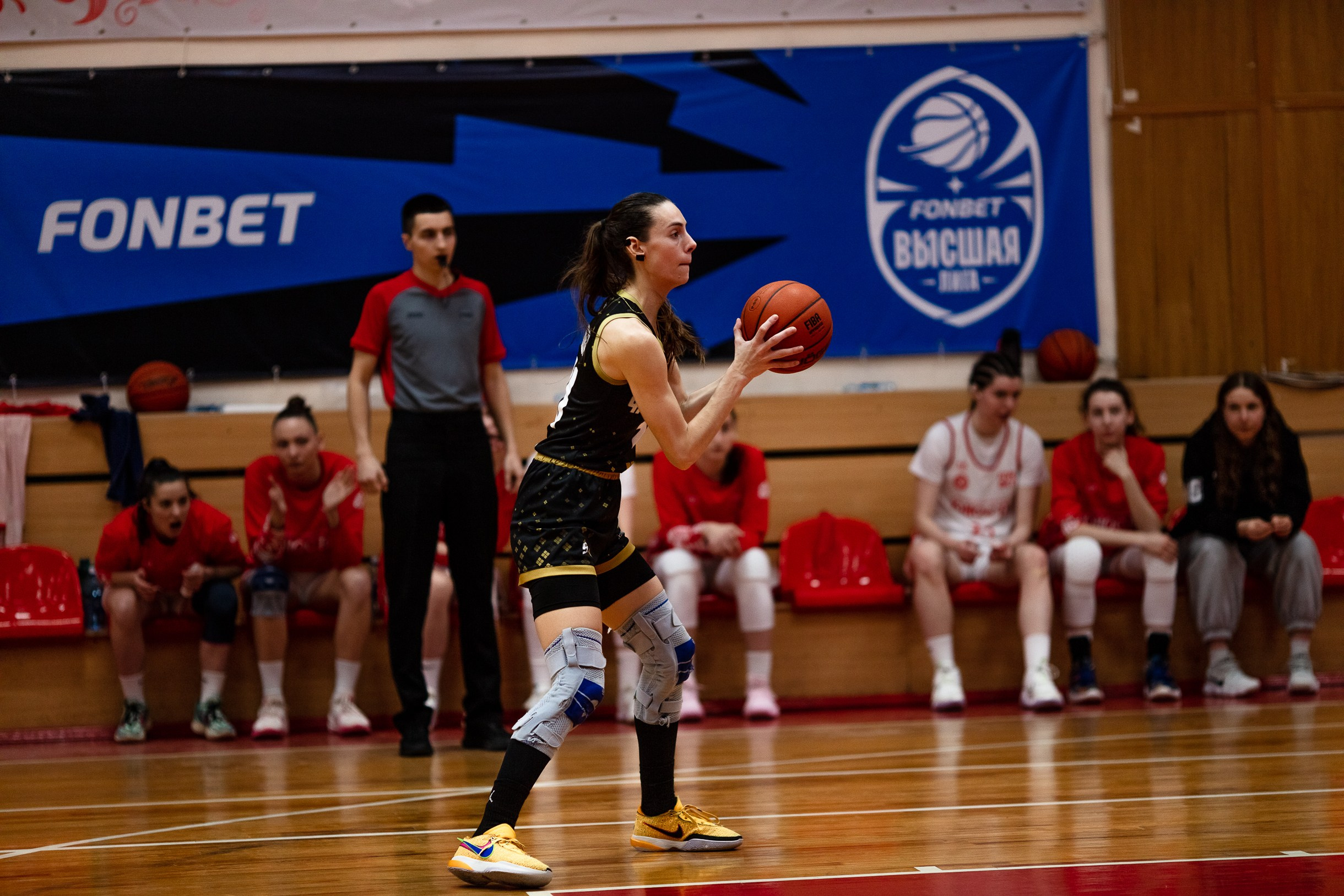 БК Юность — ЧГУ-Атланта / 3 игра. Фотография