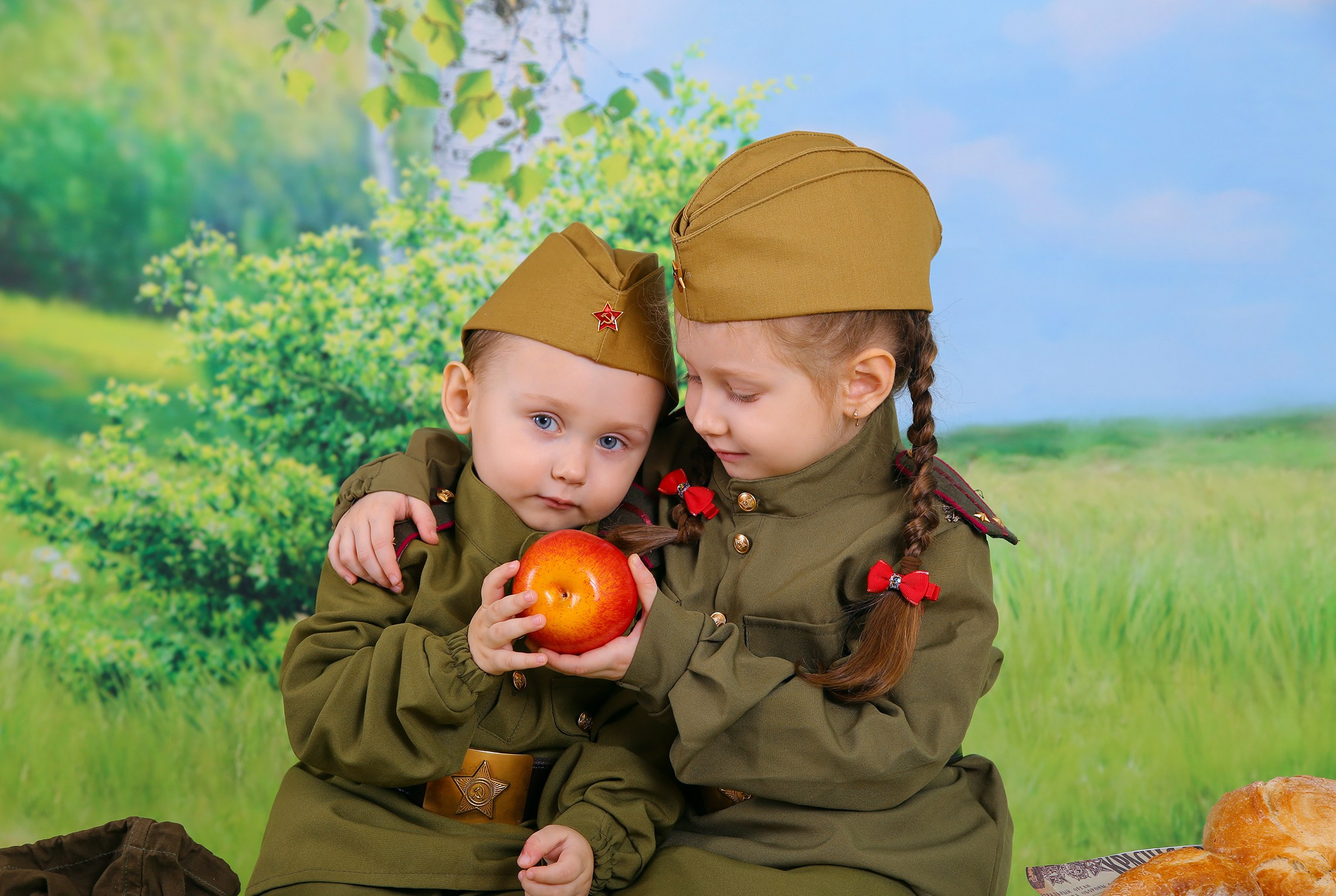 У солдата выходной. Выпускные альбомы в Нижнем Новгороде | Фотостудия Звездочет | Никулина Наталья